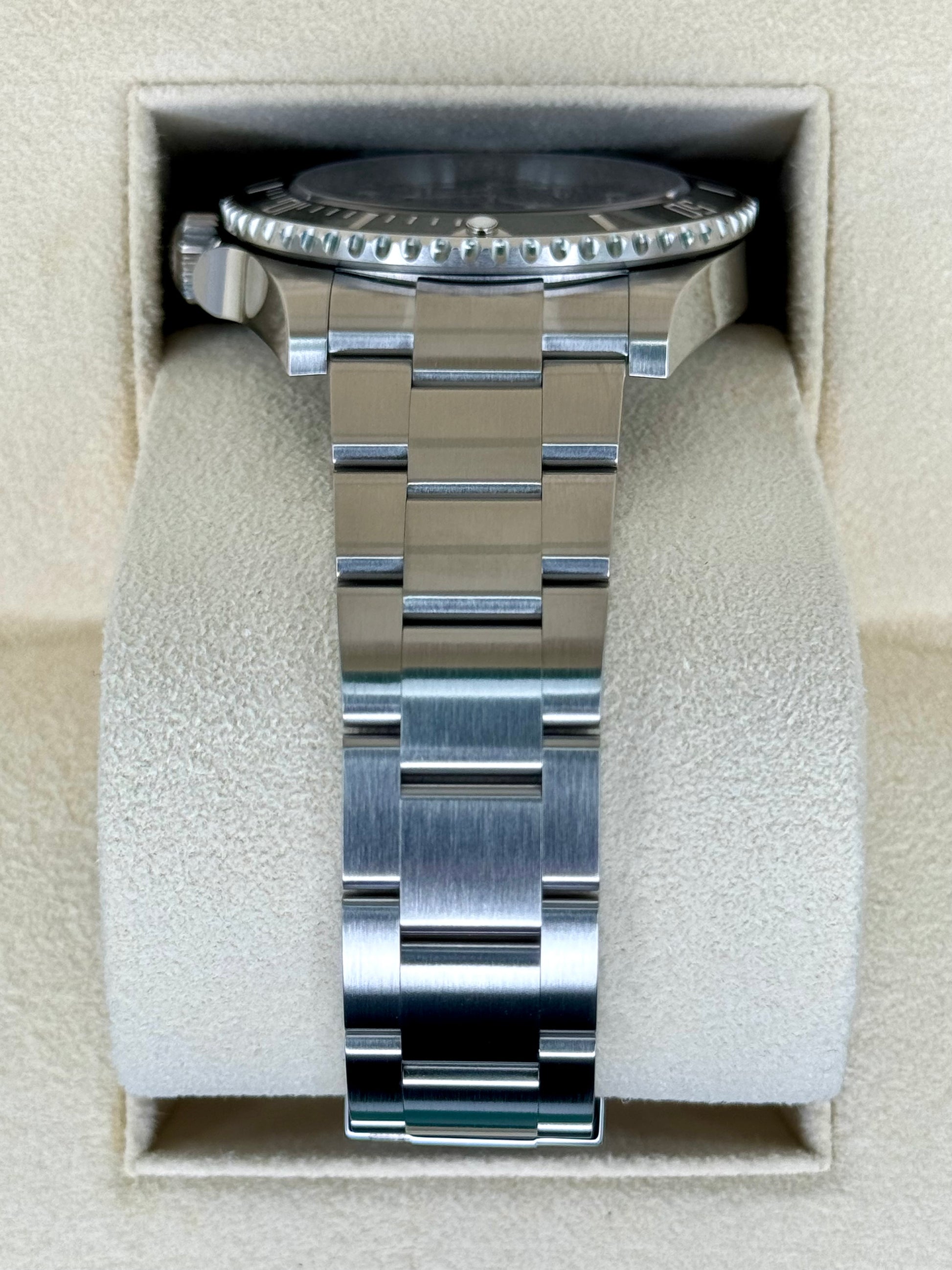 2023 Rolex Submariner 41mm 124060 Stainless Steel Black Dial - MyWatchLLC