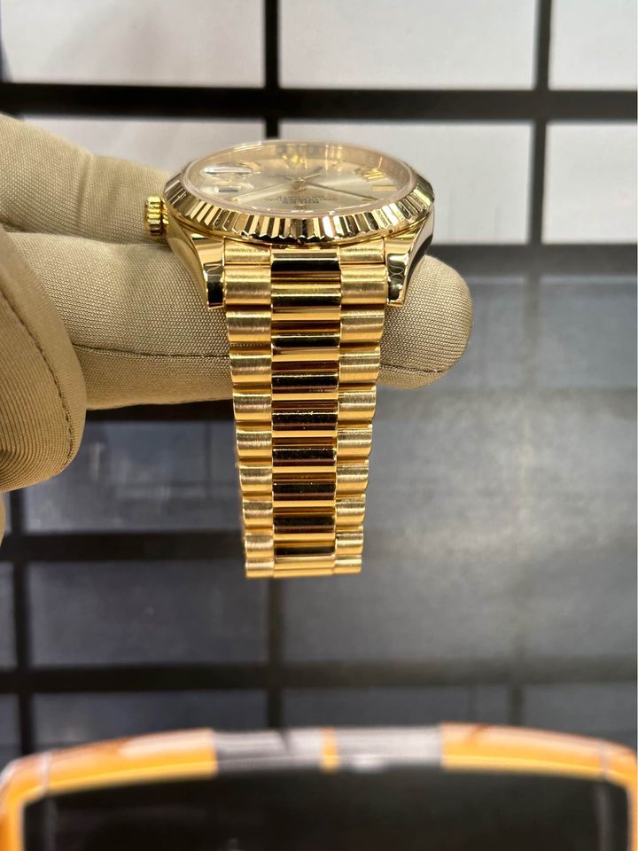 2017 Rolex Day-Date 40mm 228238 Silver Roman Numeral Dial - MyWatchLLC