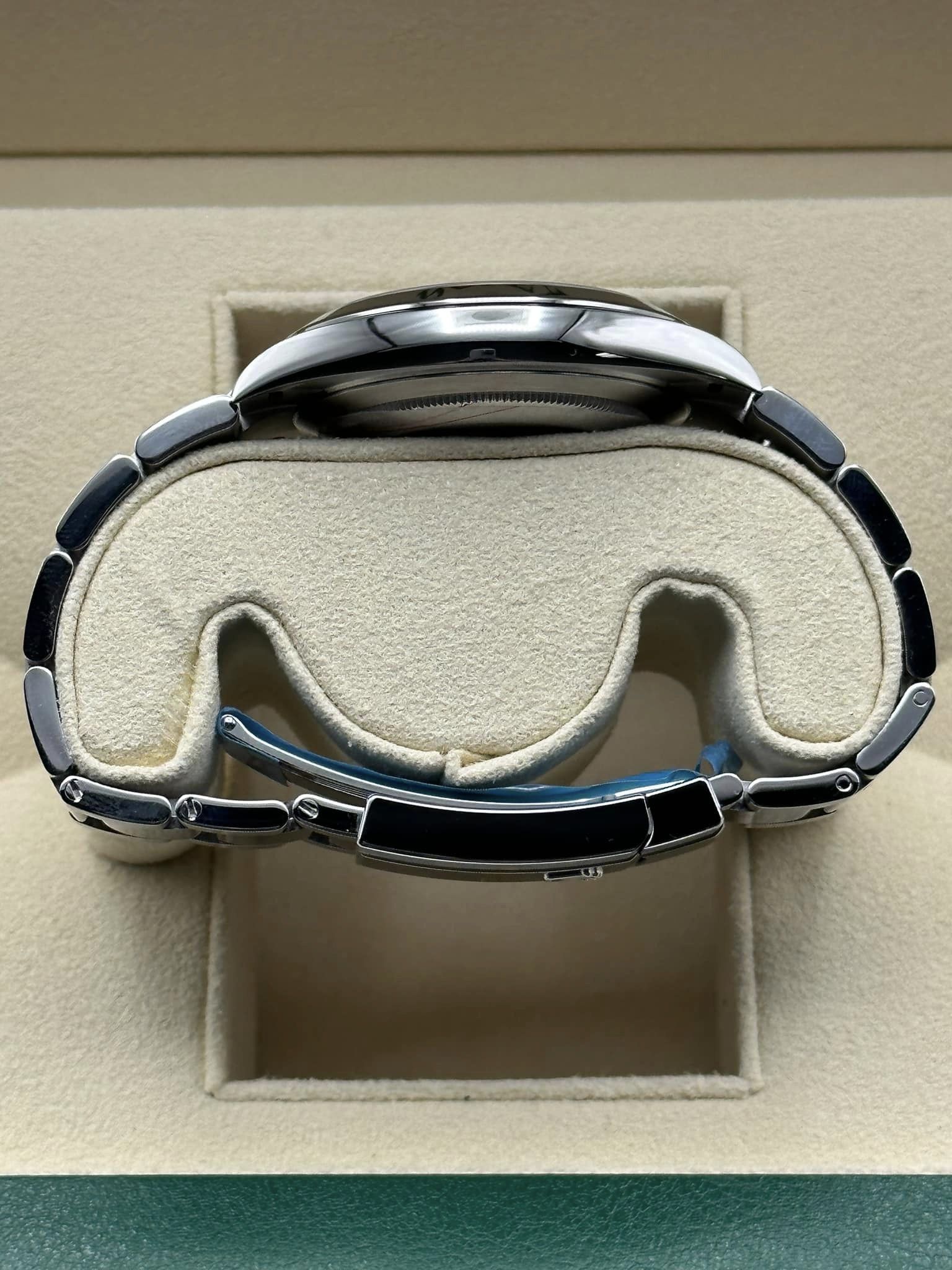 2022 Rolex Datejust 41mm 126300 Stainless Steel Mint Dial Oyster - MyWatchLLC