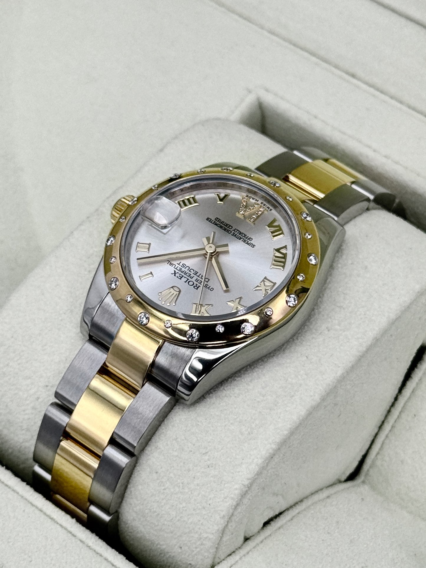 2011 Rolex Datejust 31mm 178343 Two-Tone Oyster Silver Dial