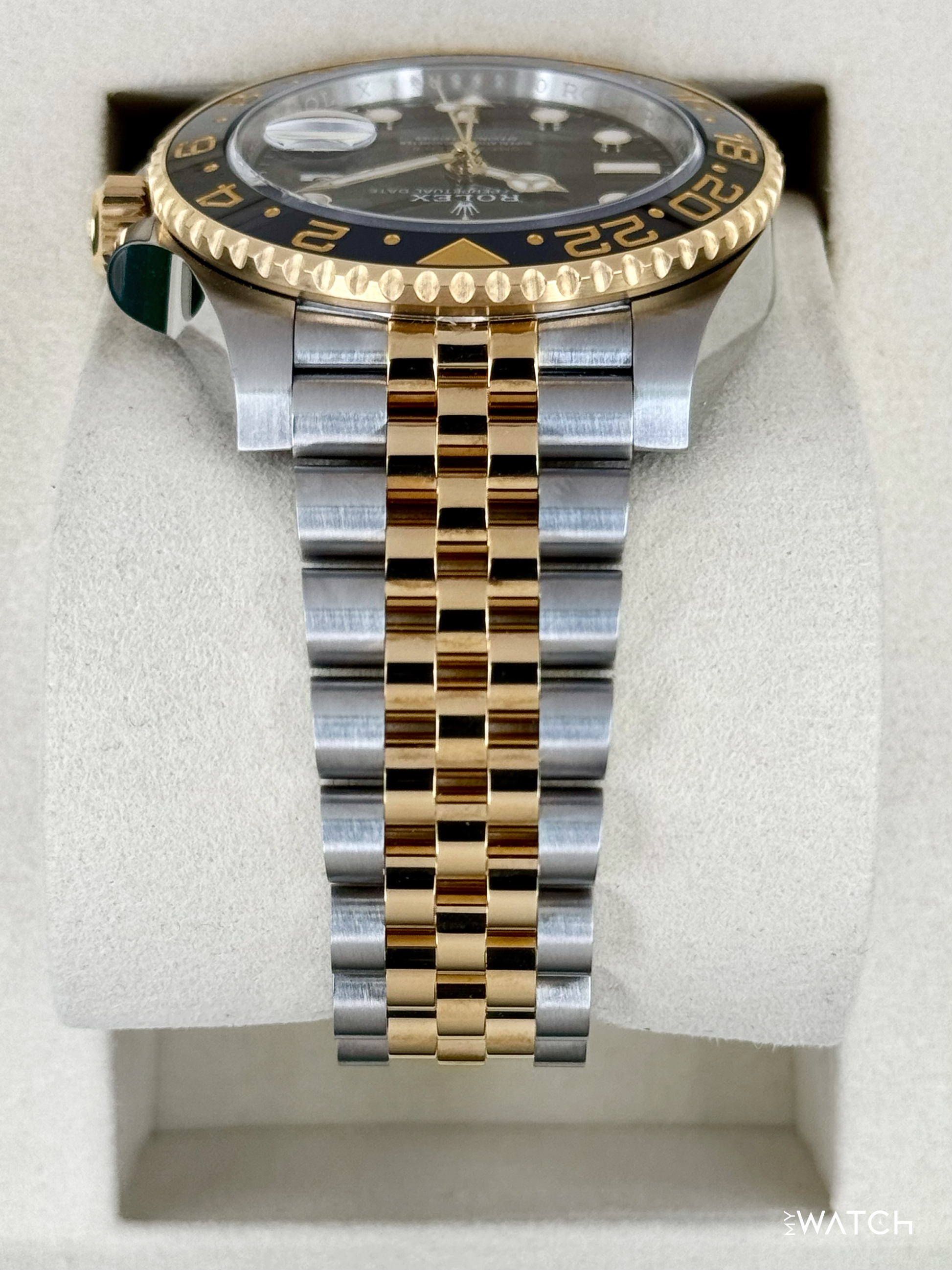NEW 2026 Rolex GMT-Master II 40mm 126713GRNR Two-Tone Jubilee (STICKERED) - MyWatchLLC