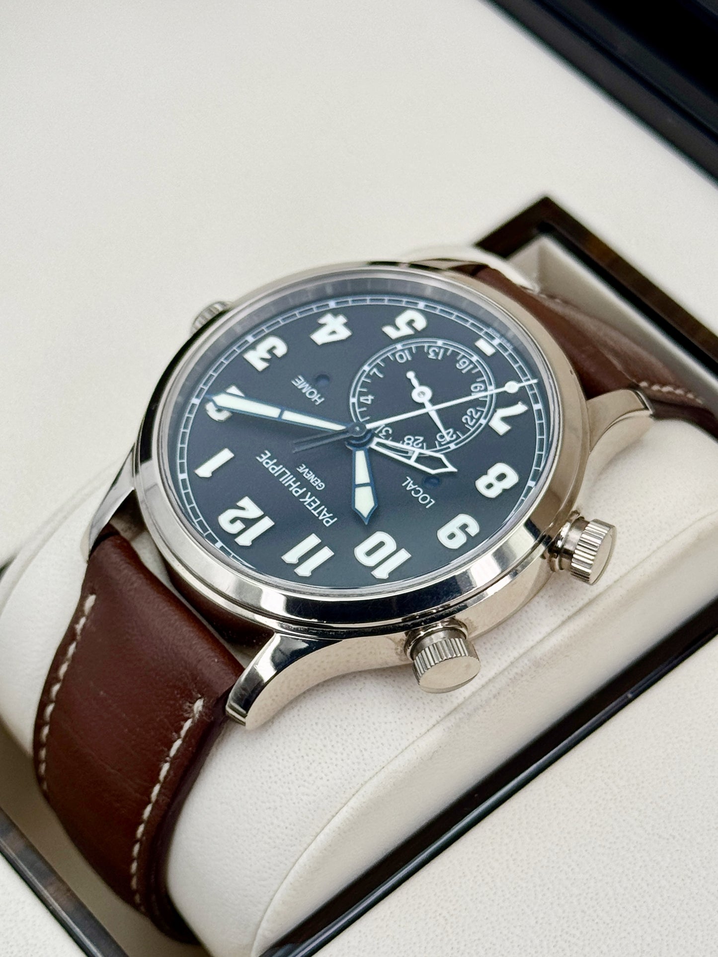 2018 Patek Philippe Pilot Time Travel 42mm 5524G White Gold Black Dial