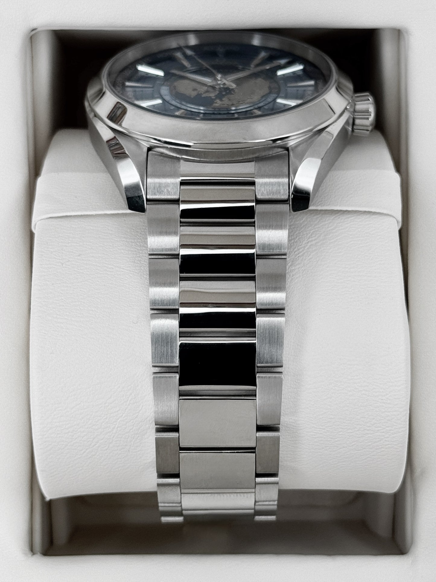 2025 Omega Seamaster Aqua Terra Worldtimer 43mm 220.10.43.22.03.002 Blue Dial