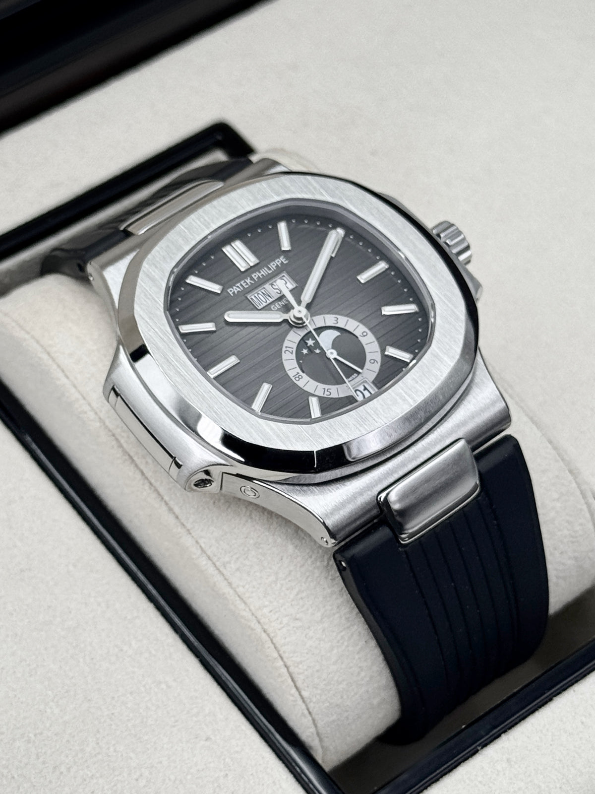 2021 Patek Philippe Nautilus 40mm 5726A Stainless Steel Black Dial
