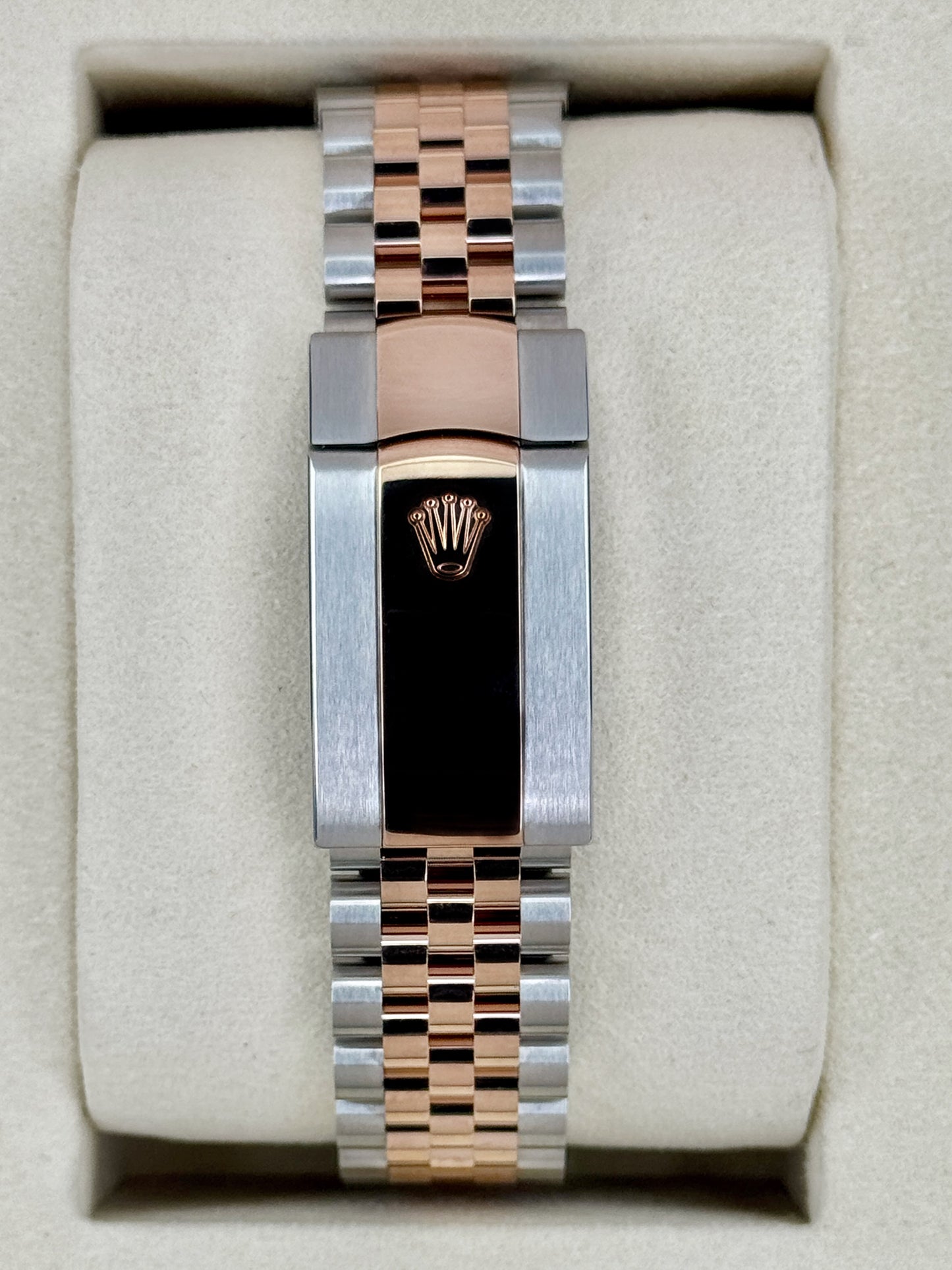 2025 Rolex Datejust 41mm 126331 Two-Tone Jubilee Wimbledon Dial