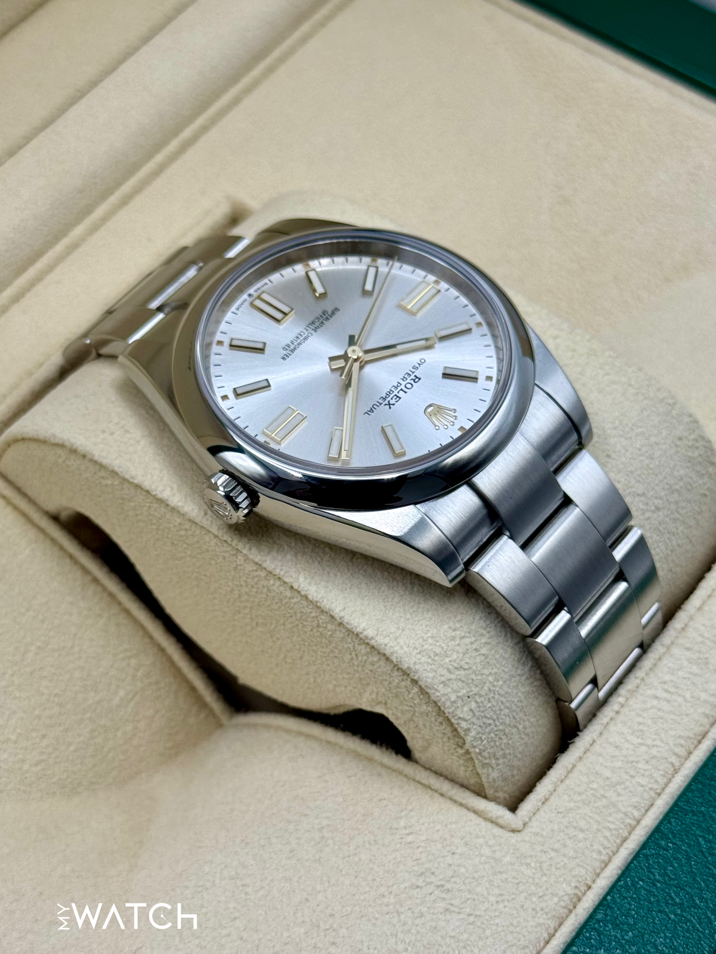 2023 Rolex Oyster Perpetual 41mm 124300 Silver Dial