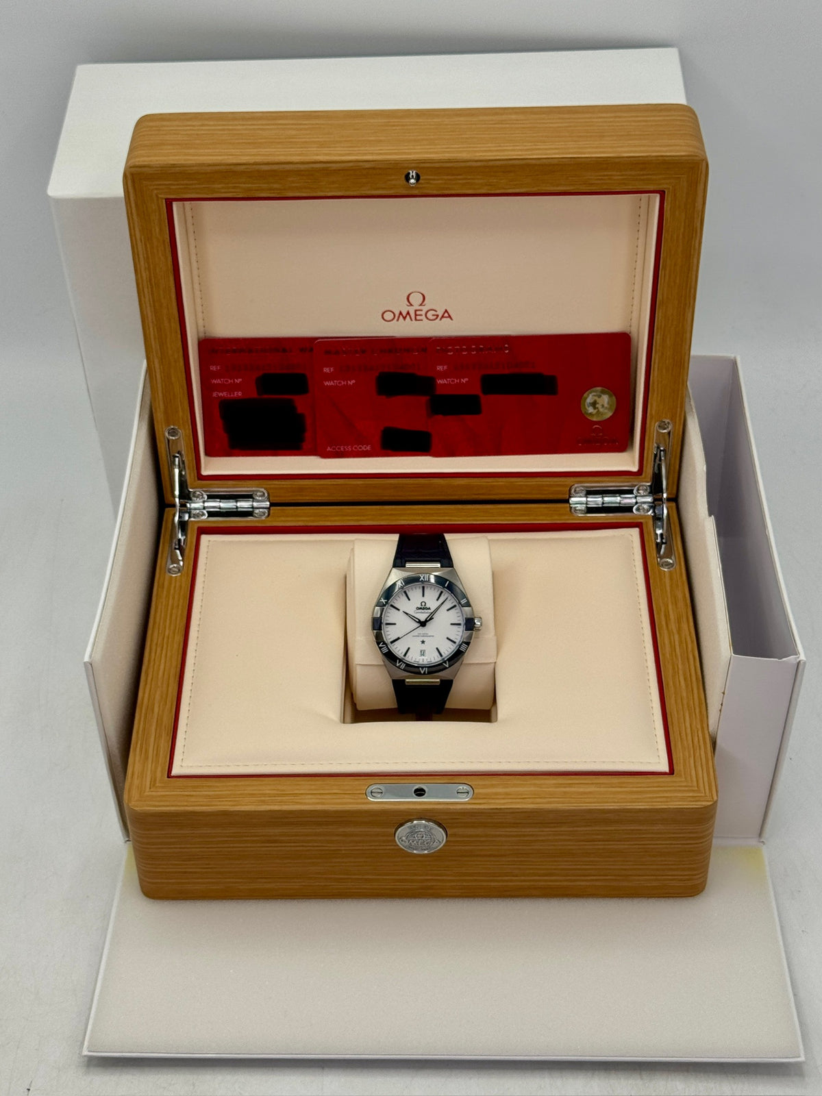 2023 Omega Constellation 41mm 131.33.41.21.04.001 Stainless Steel White Dial