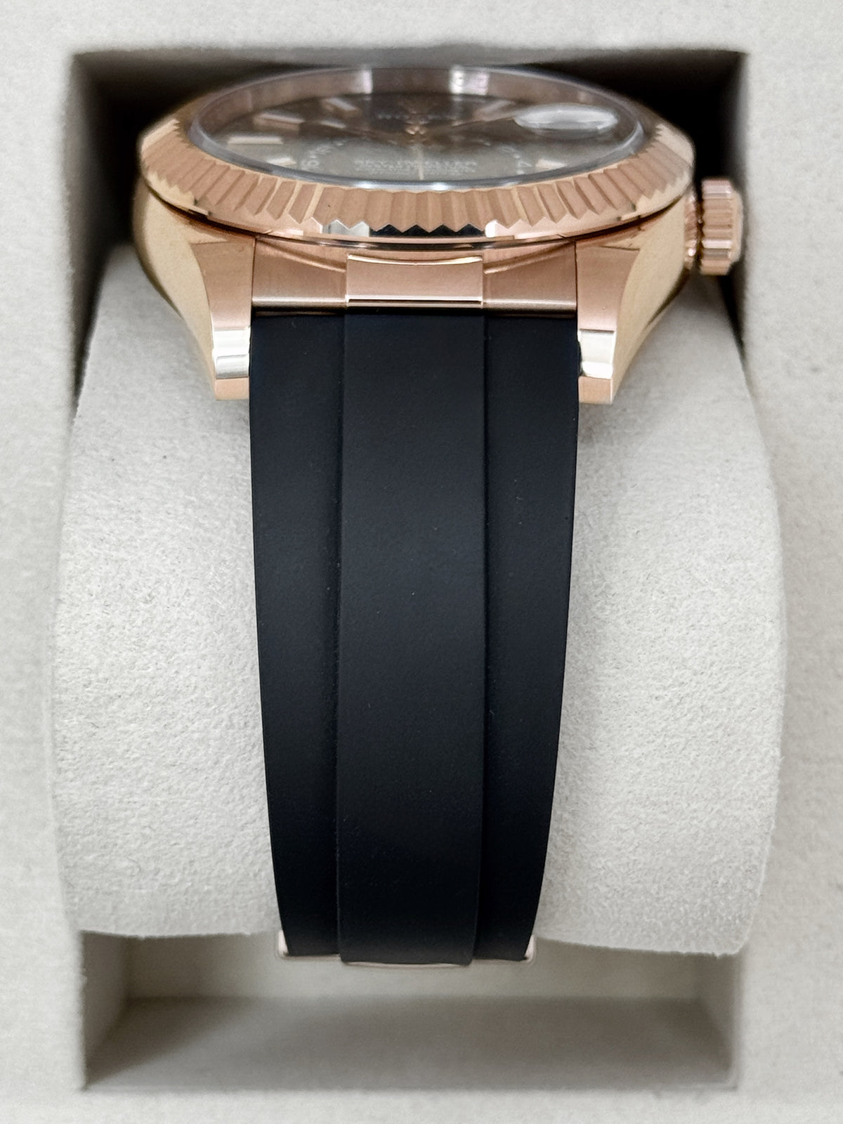 2026 Rolex Sky-Dweller 42mm 336235 Rose Gold Oysterflex Chocolate Dial