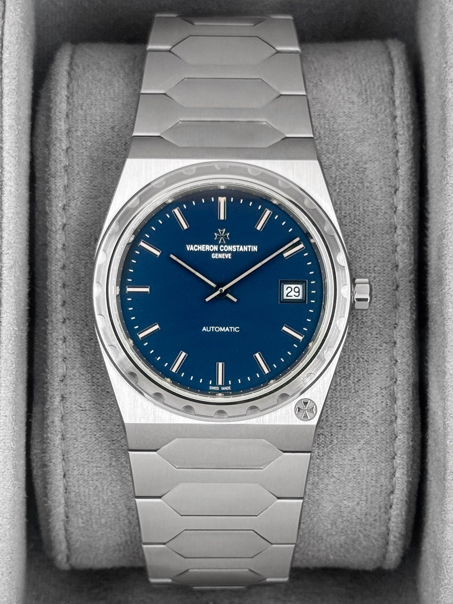 NEW 2026 Vacheron Constantin Historiques 222 37mm 4200H Stainless Steel Blue Dial