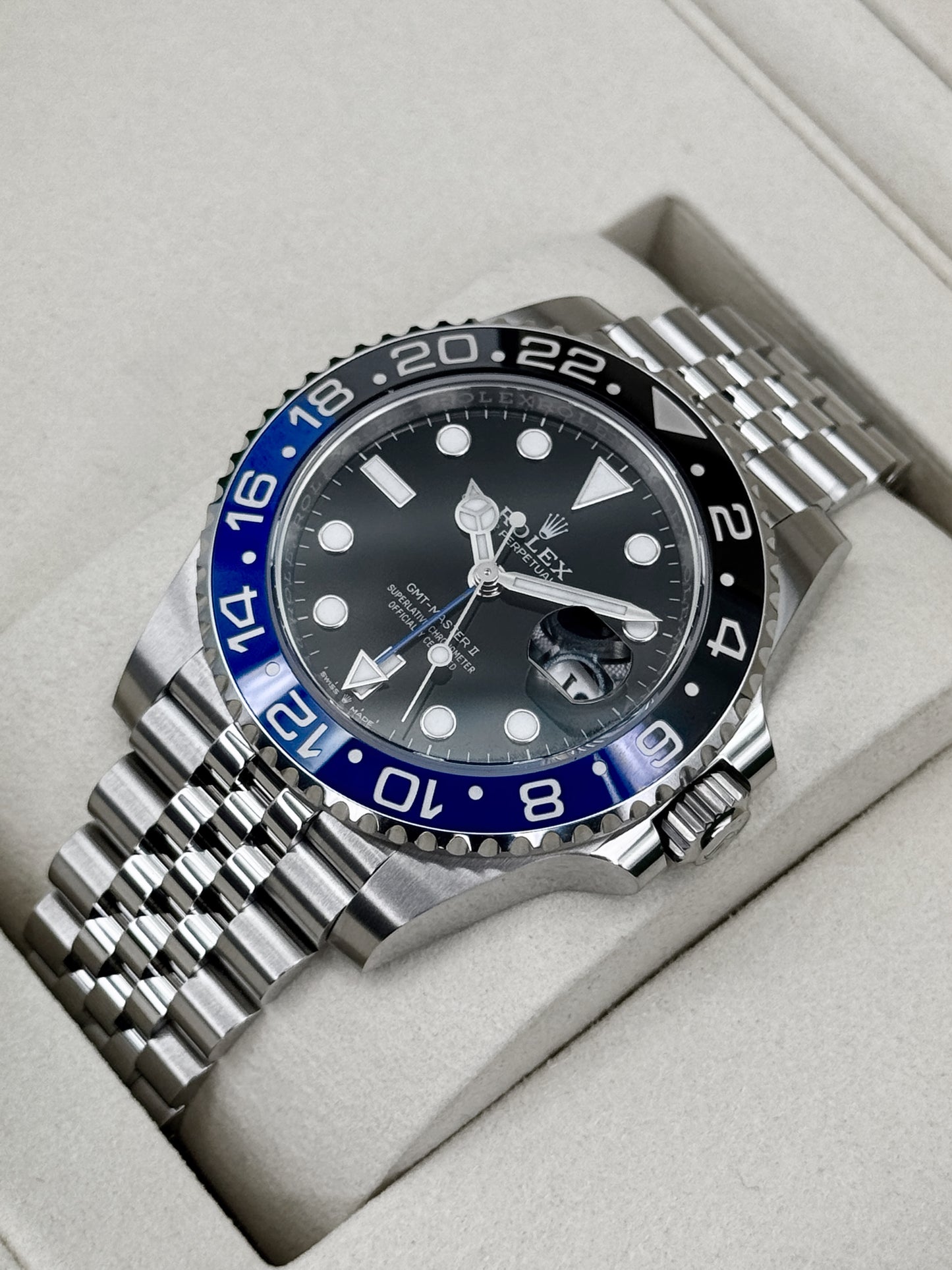 NEW 2026 Rolex GMT-Master II Batgirl 40mm 126710BLNR Jubilee (NEW STYLE CARD)