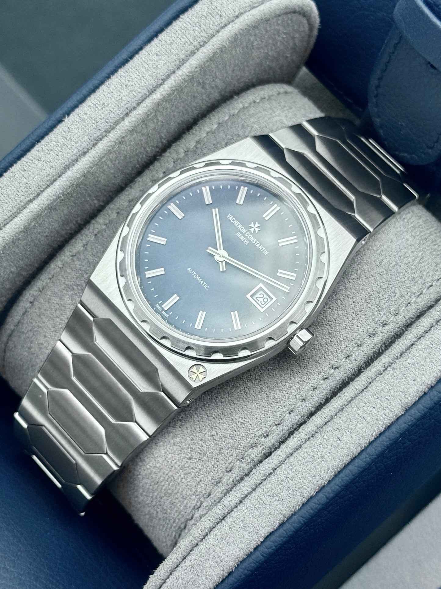 NEW 2026 Vacheron Constantin Historiques 222 37mm 4200H Stainless Steel Blue Dial
