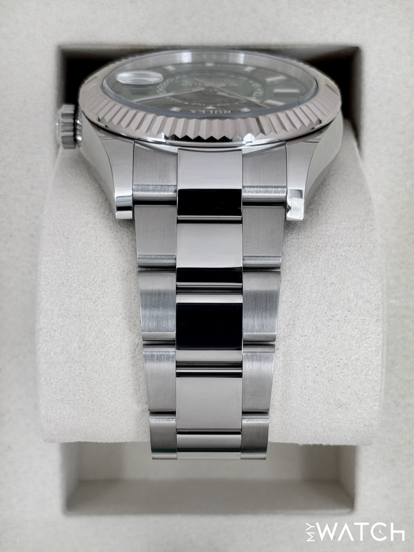 NEW 2025 Rolex Sky-Dweller 42mm 336934 Oyster Green Dial