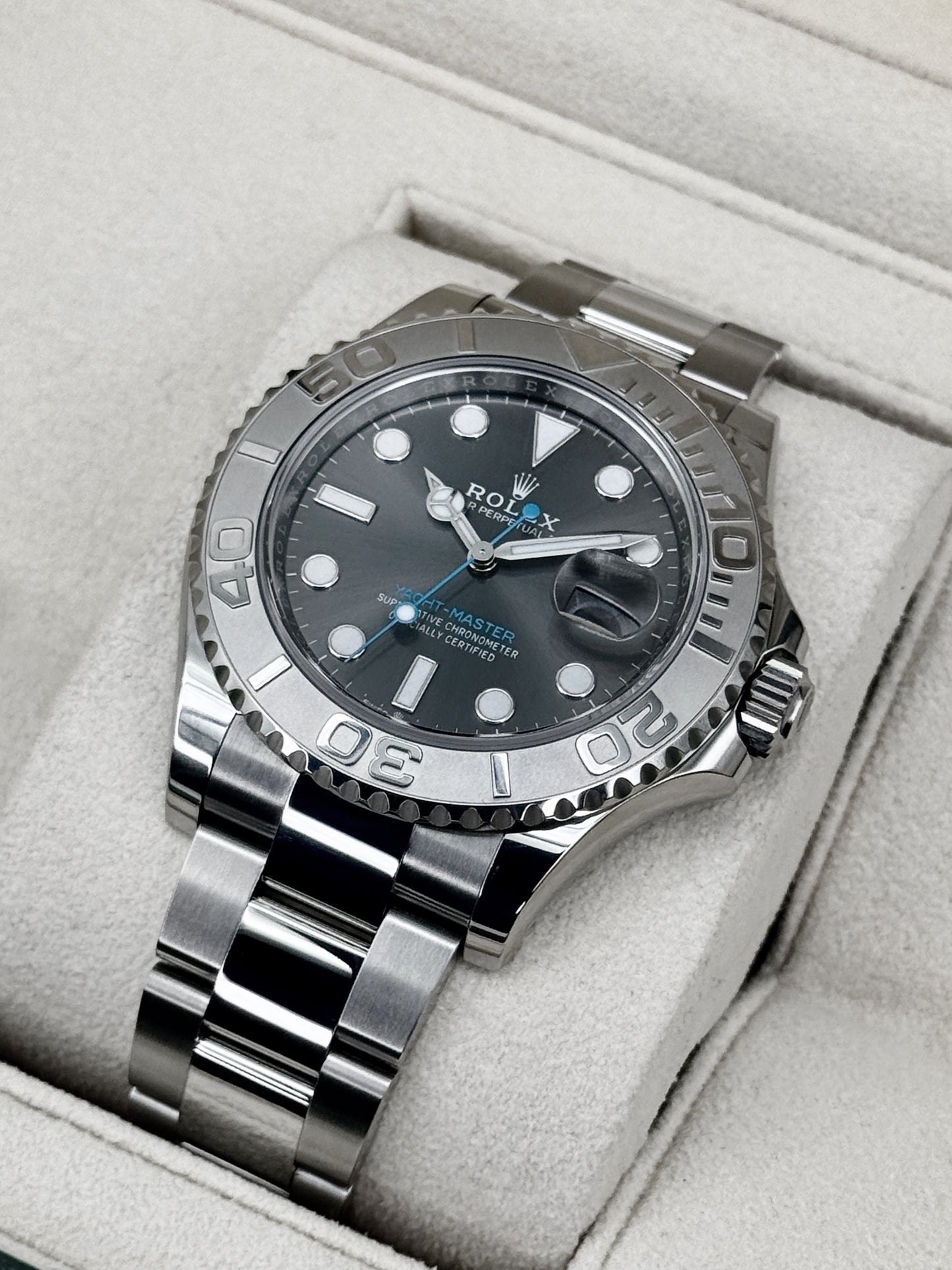 2023 Rolex Yacht-Master 40mm 126622 Stainless Steel Rhodium Dial