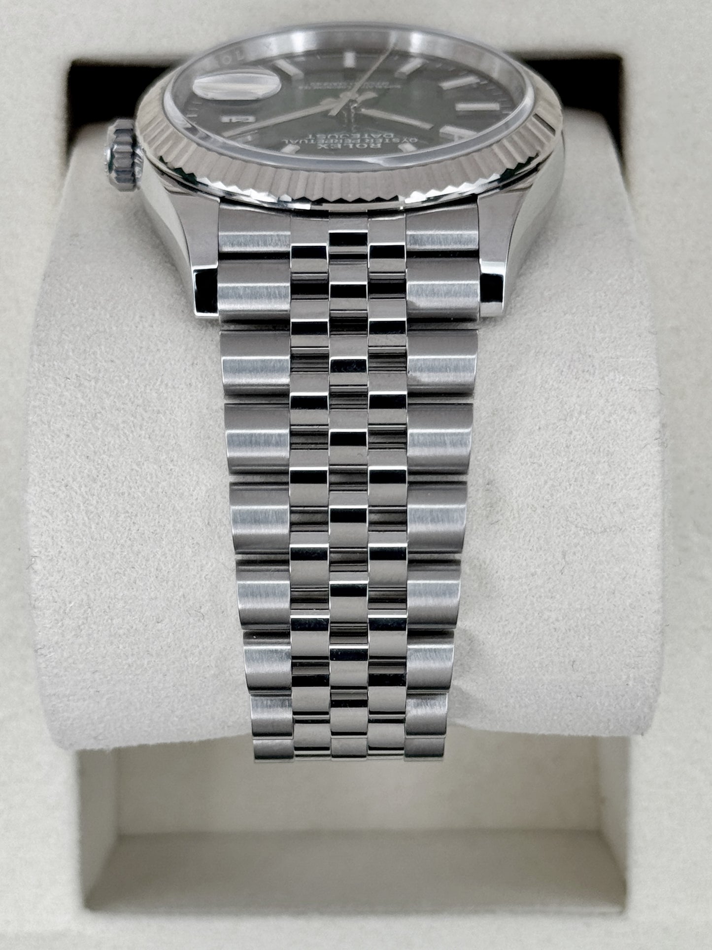 2026 Rolex Datejust 36mm 126234 Stainless Steel Jubilee Green Ombre Dial