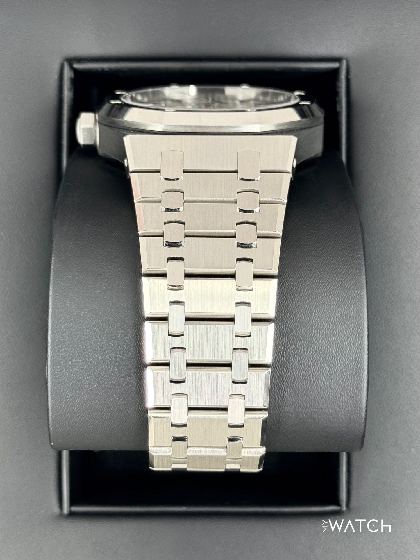 NEW 2022 Audemars Piguet  Royal Oak  41mm 15510ST Stainless Steel White Dial