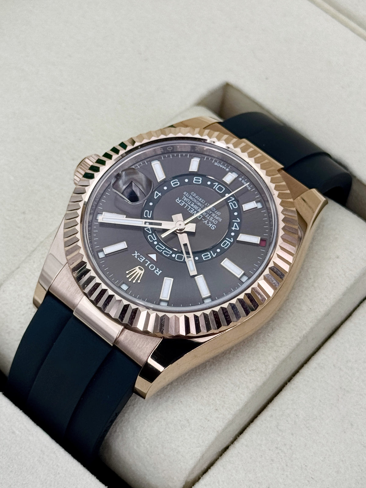 NEW 2026 Rolex Sky-Dweller 42mm 336235 Rose Gold Oysterflex Chocolate Dial (STICKERED)