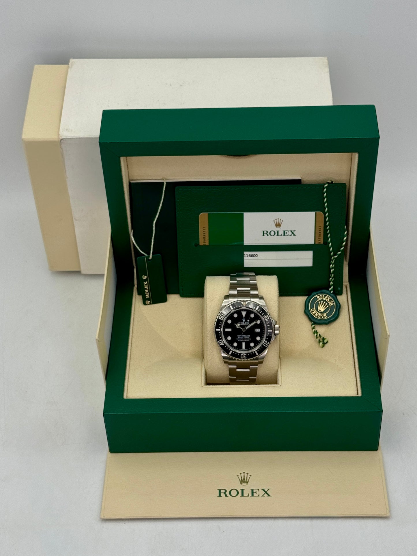 2016 Rolex Sea-Dweller 4000 "SD4K" 40mm 116600 Black Dial