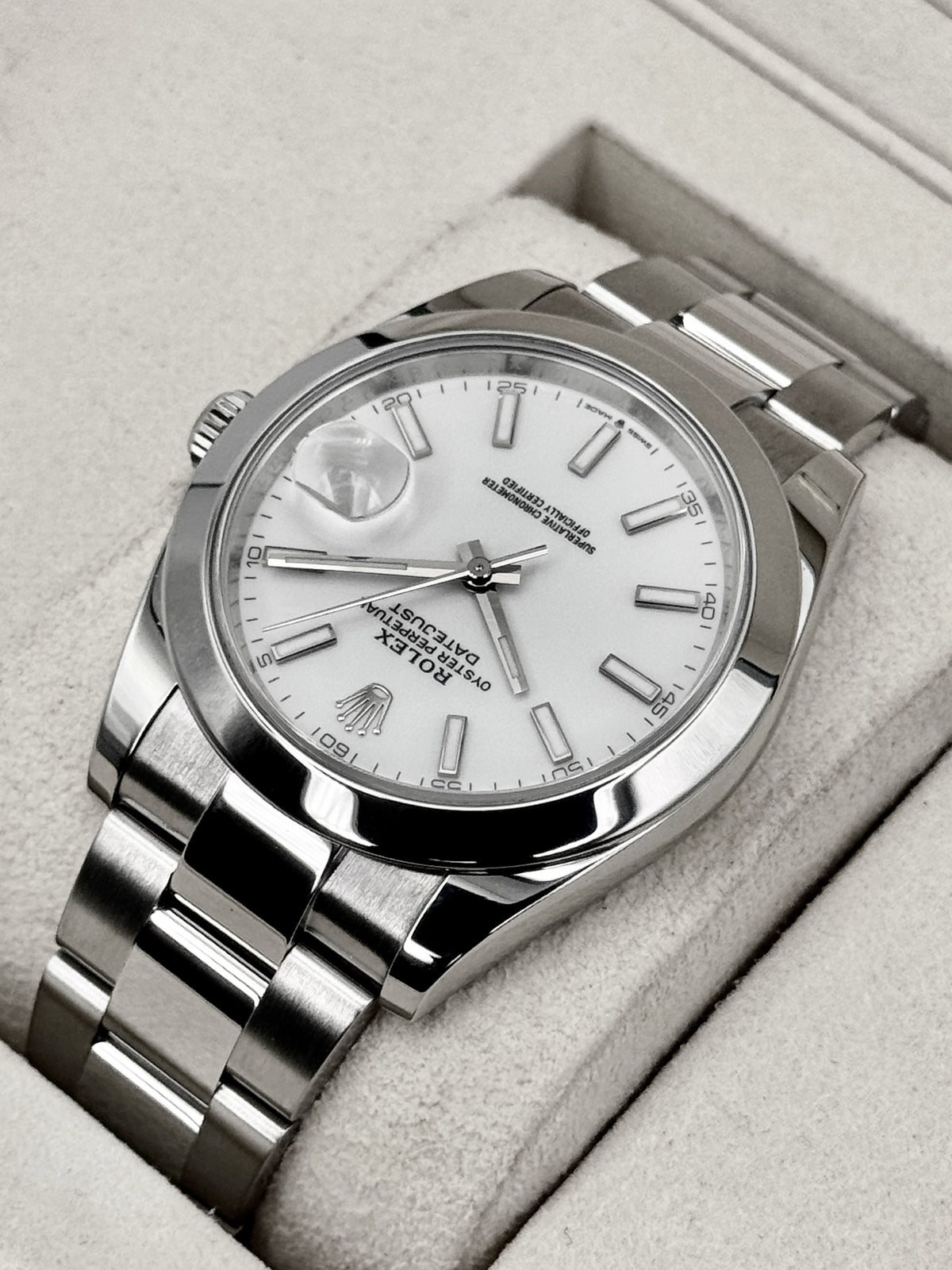 2025 Rolex Datejust 41mm 126300 Stainless Steel Oyster White Dial