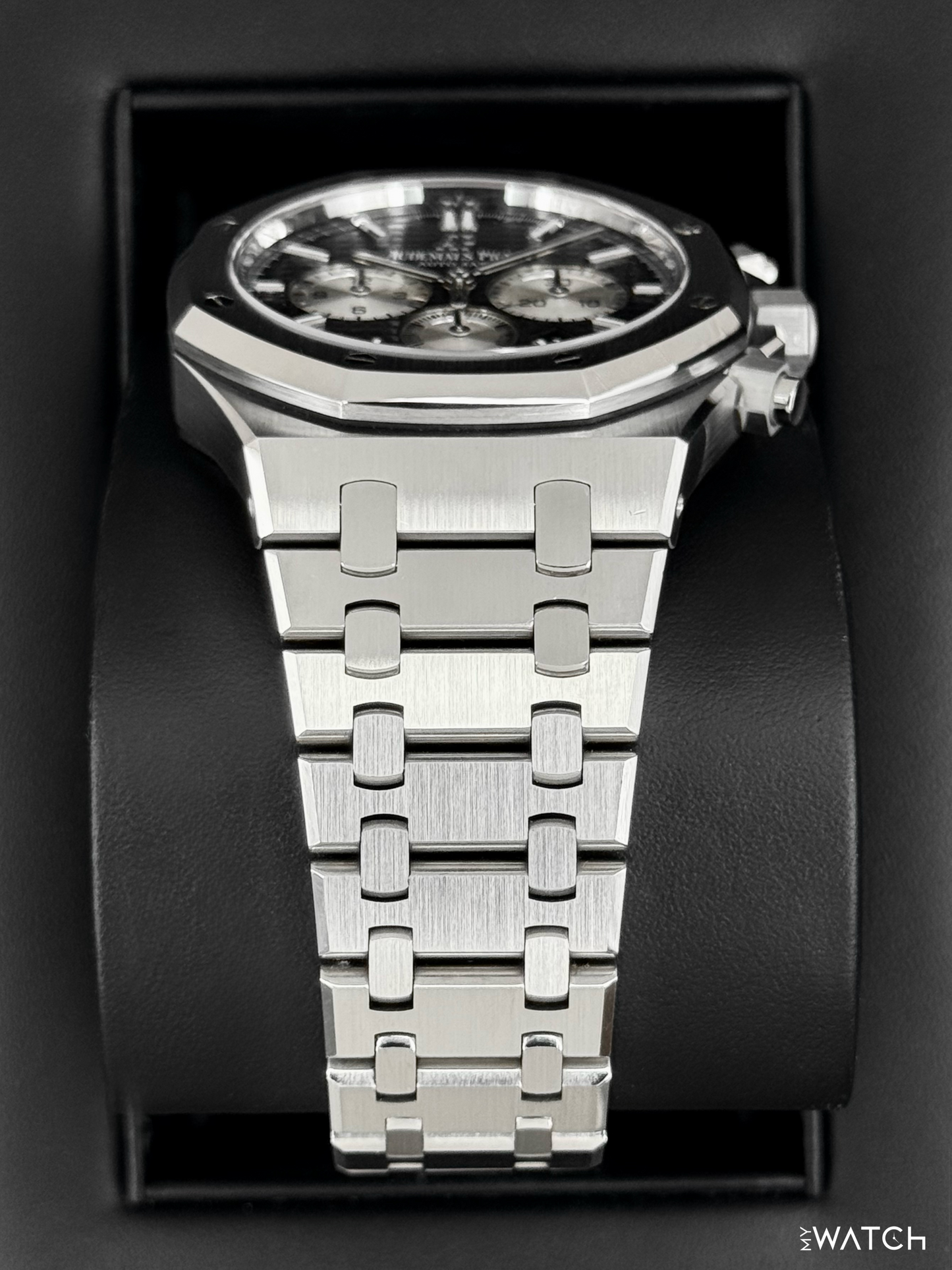 2021 Audemars Piguet Royal Oak Chronograph 41mm 26331ST Stainless Steel Black Dial - MyWatchLLC