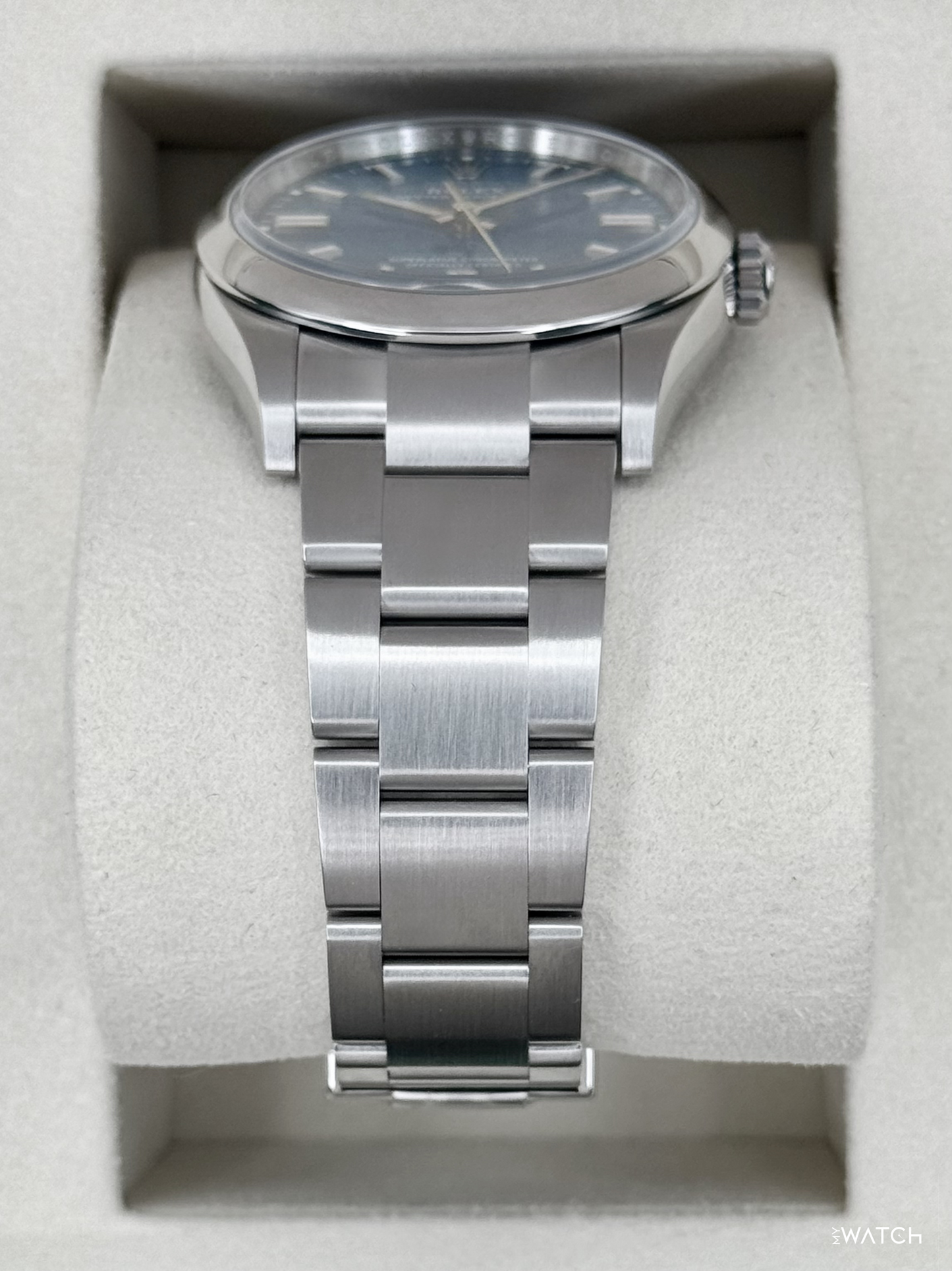 NEW 2026 Rolex Oyster Perpetual 36mm 126000 Med Blue Dial (STICKERED)