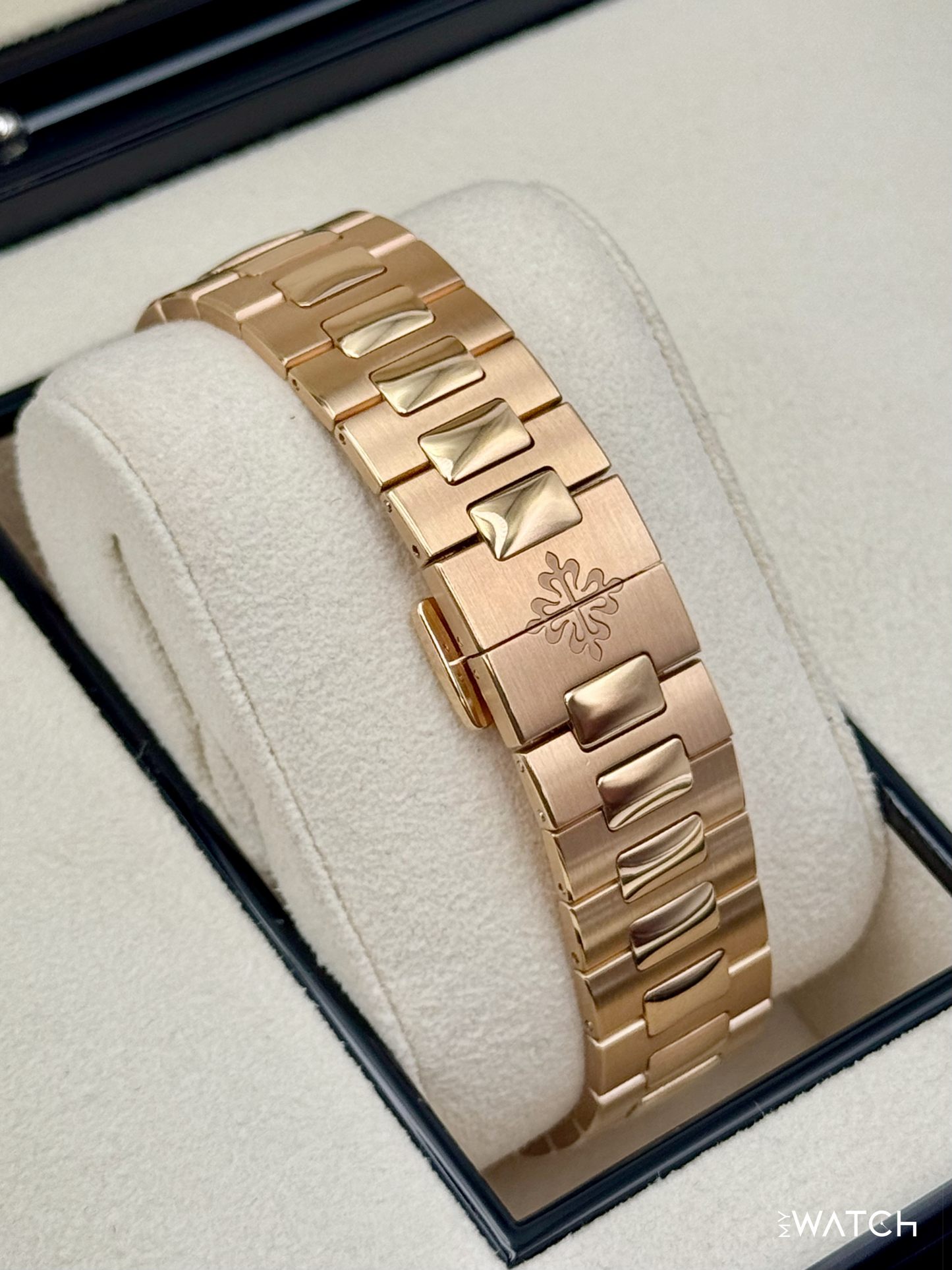2023 Patek Philippe Nautilus Chrono 40.5mm 5980/1R Rose Gold Gray Dial