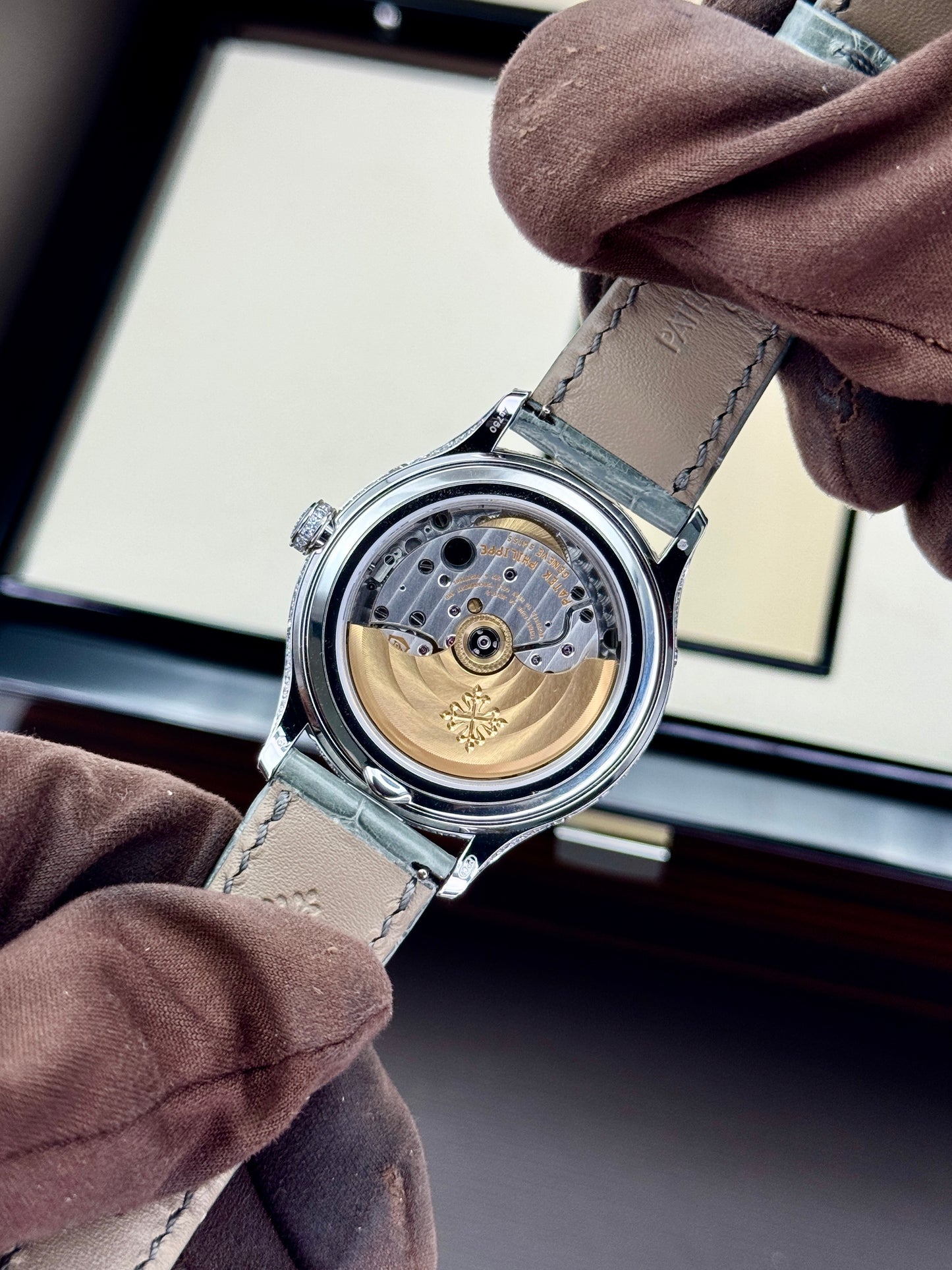 NEW 2026 Patek Philippe Annual Calendar 38mm 4948G White Gold Mother of Pearl Dial