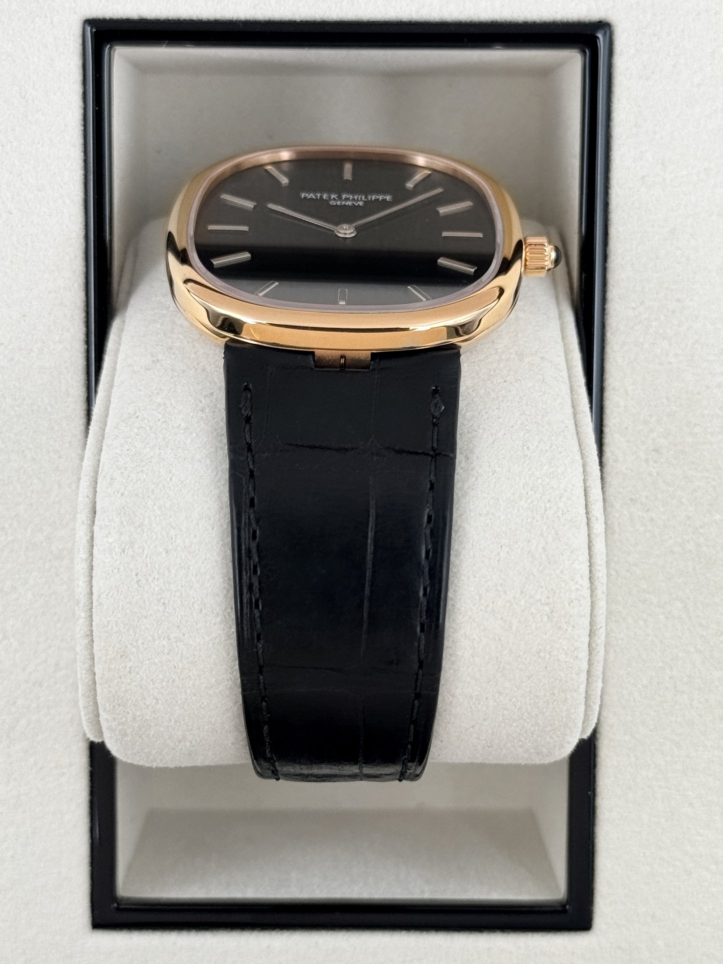 2025 Patek Philippe Golden Ellipse 34mm 5738R Rose Gold Black Dial