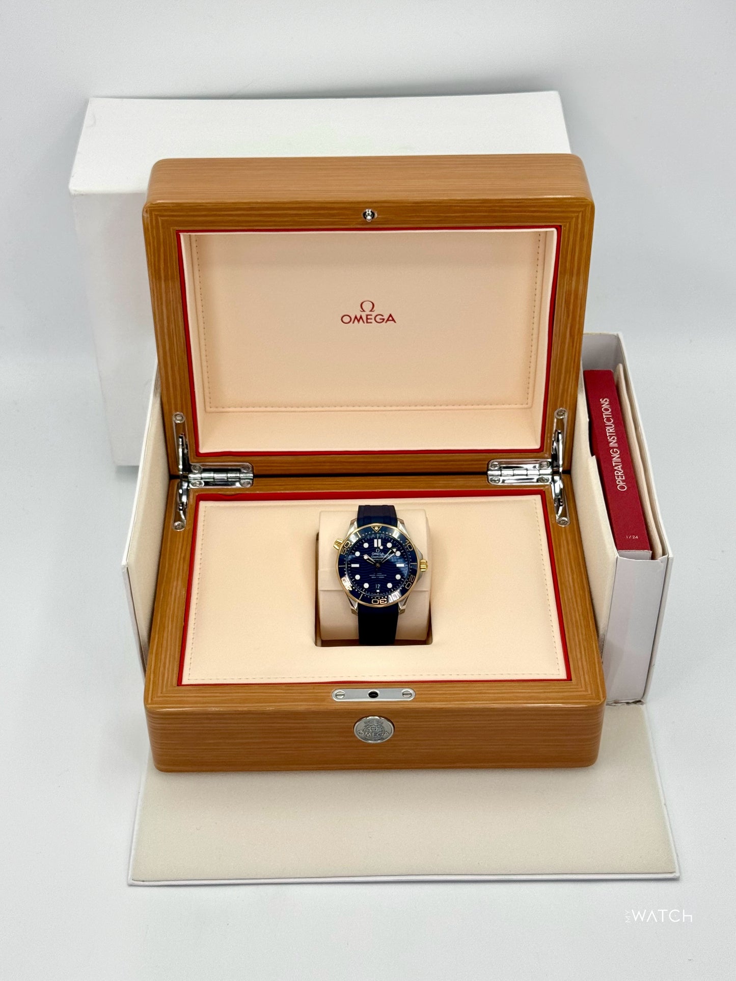 2024 Omega Seamaster Diver 300M 42mm 210.22.42.20.03.001 Blue Dial
