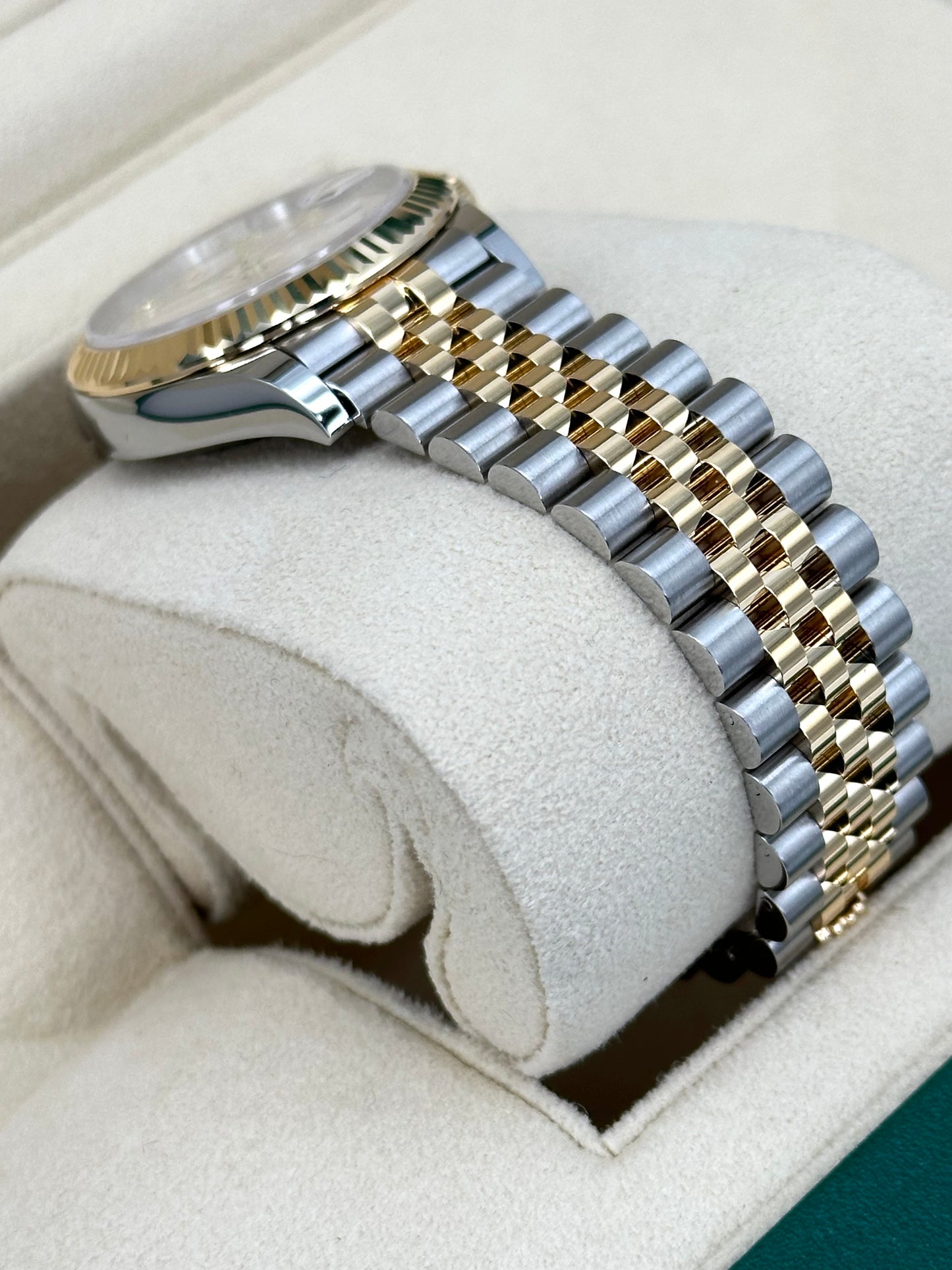 NEW 2024 Rolex Lady Datejust 31mm 278273 Two-Tone Silver Diamond Dial