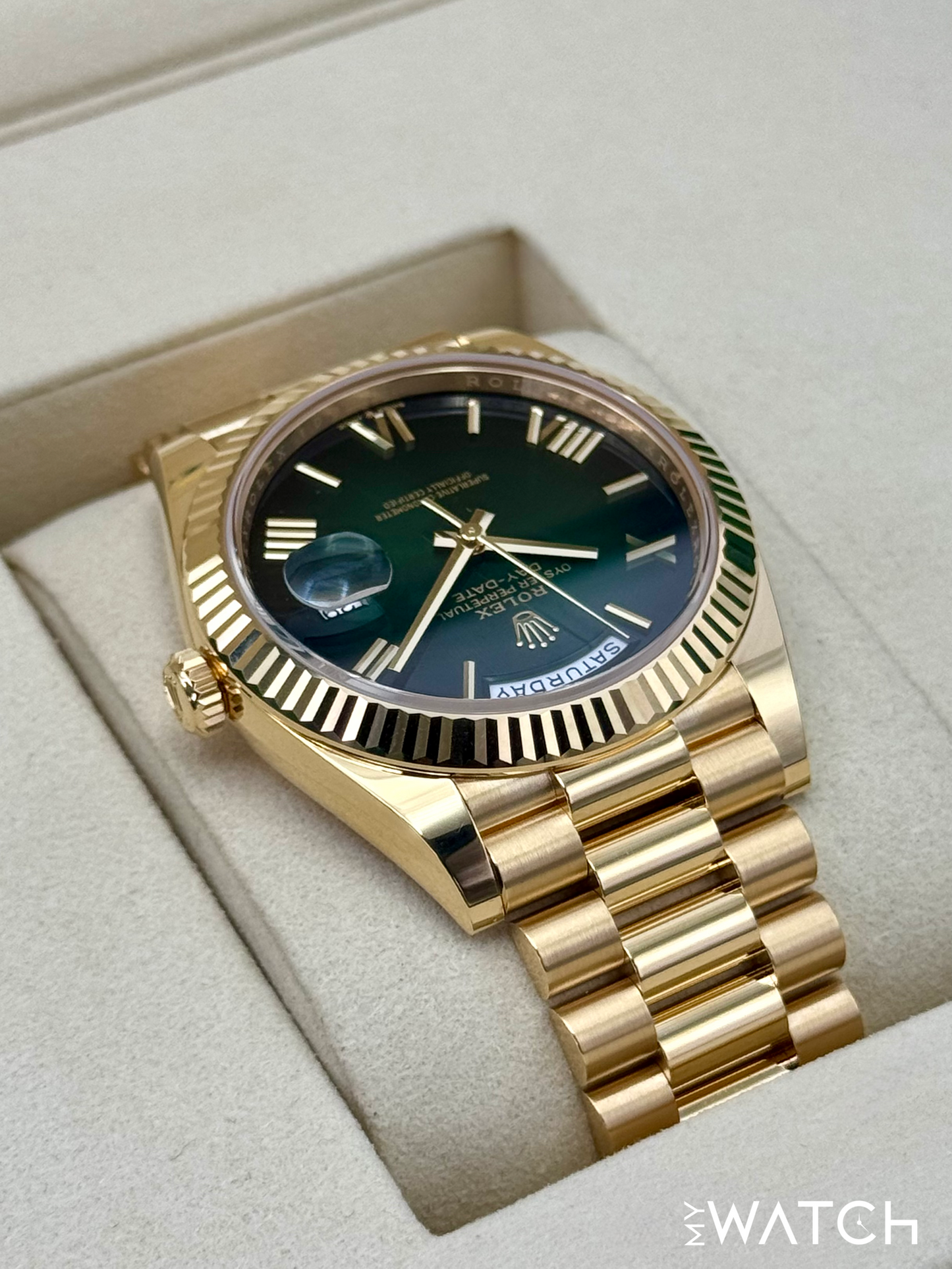 NEW 2025 Rolex Day-Date 40mm 228238 Presidential Green Ombre Dial