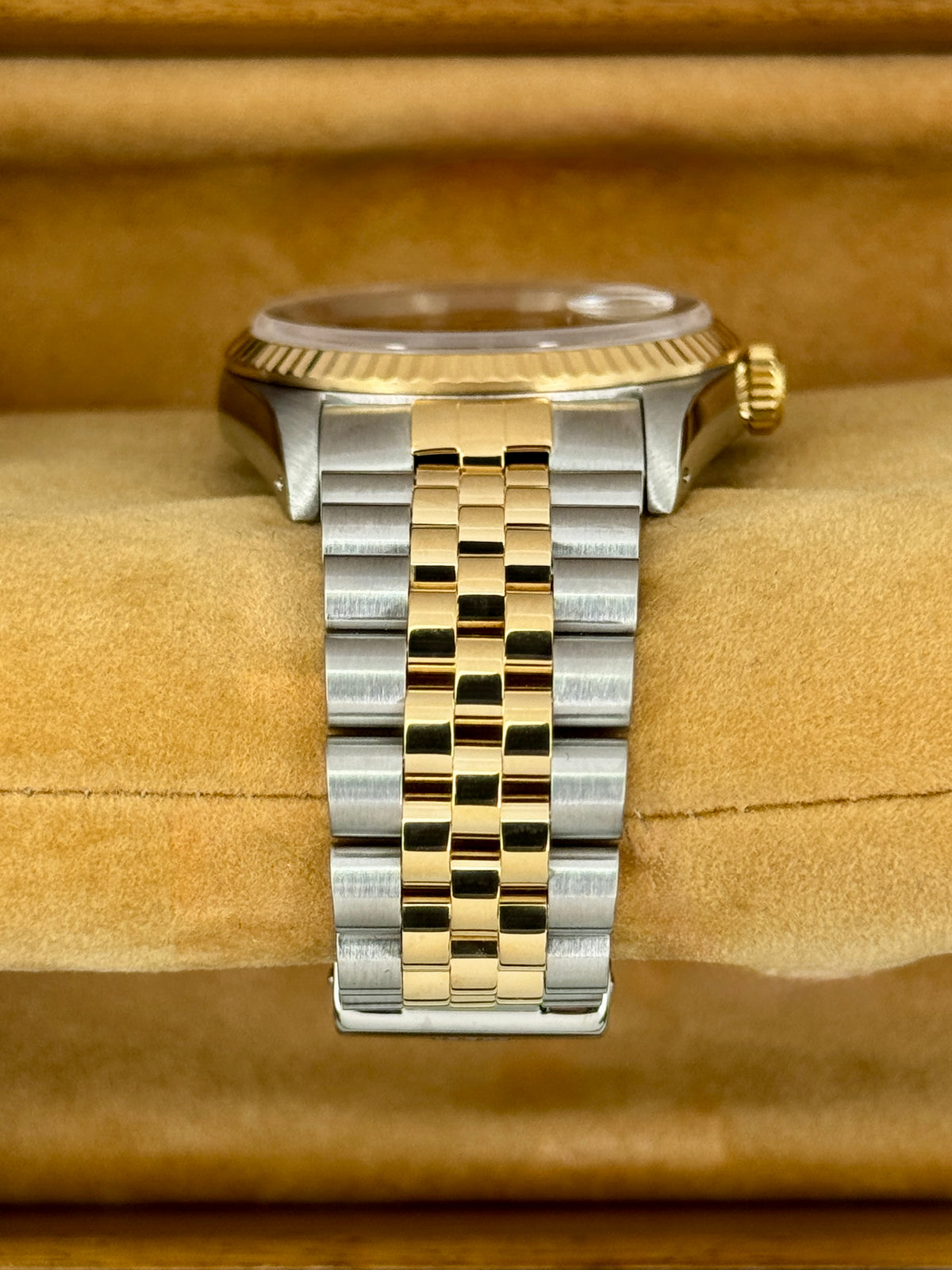 1991 Rolex Datejust 36mm 16233 Two-Tone Jubilee Champagne Dial