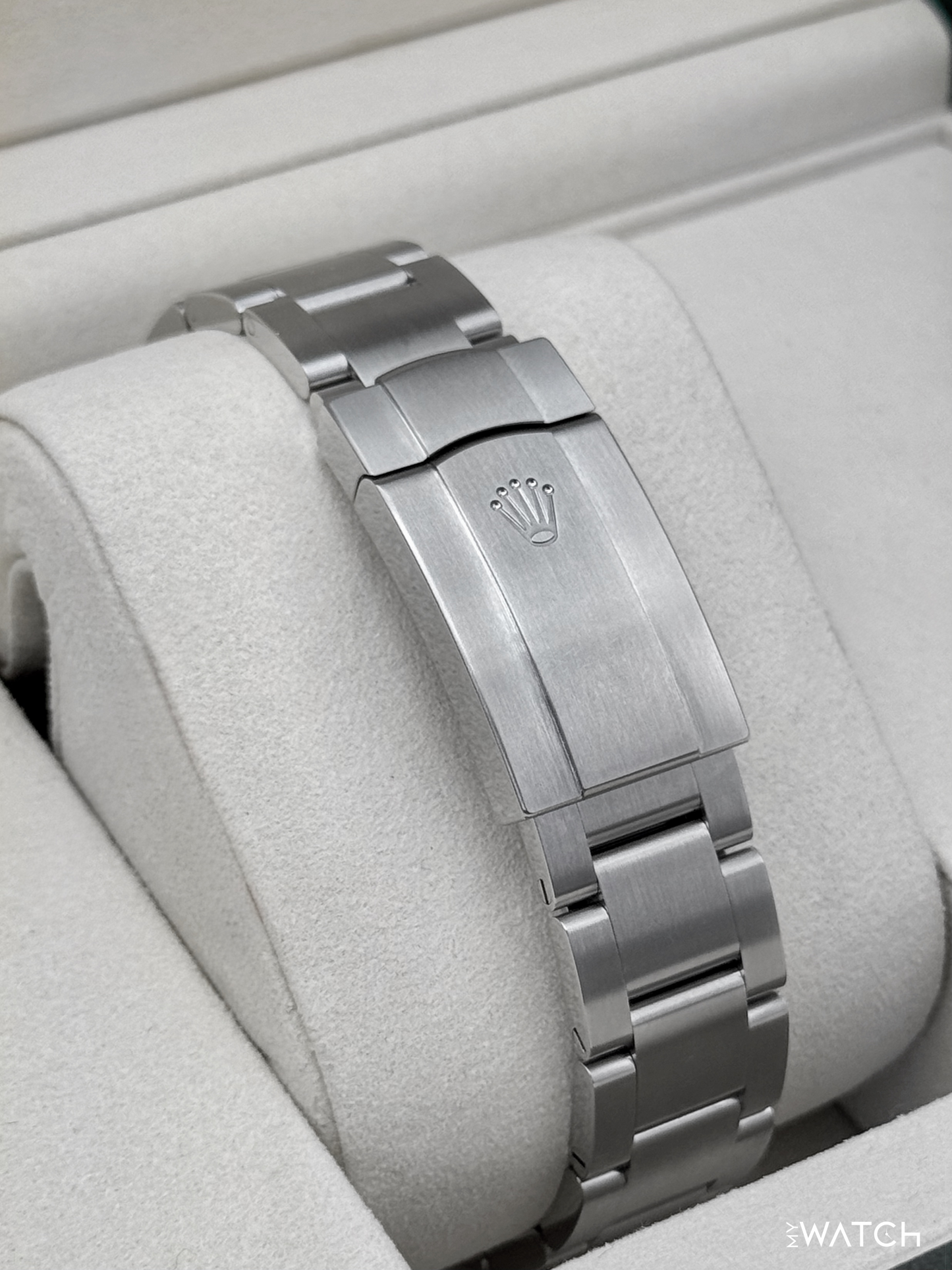 2025 Rolex Oyster Perpetual 36mm 126000 Beige Dial