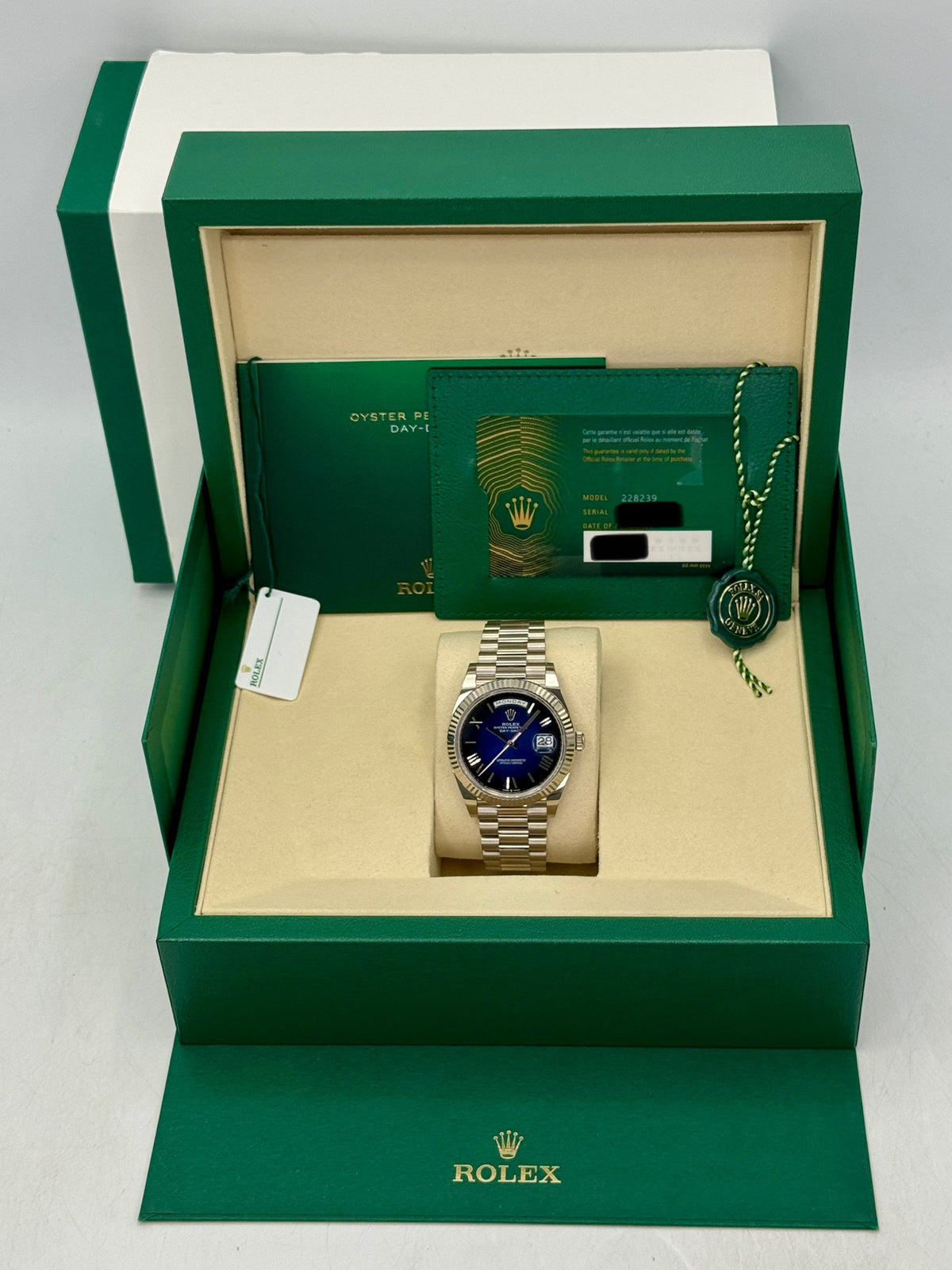 NEW 2026 Rolex Day-Date 40mm 228239 Presidential White Gold Blue Ombre Dial