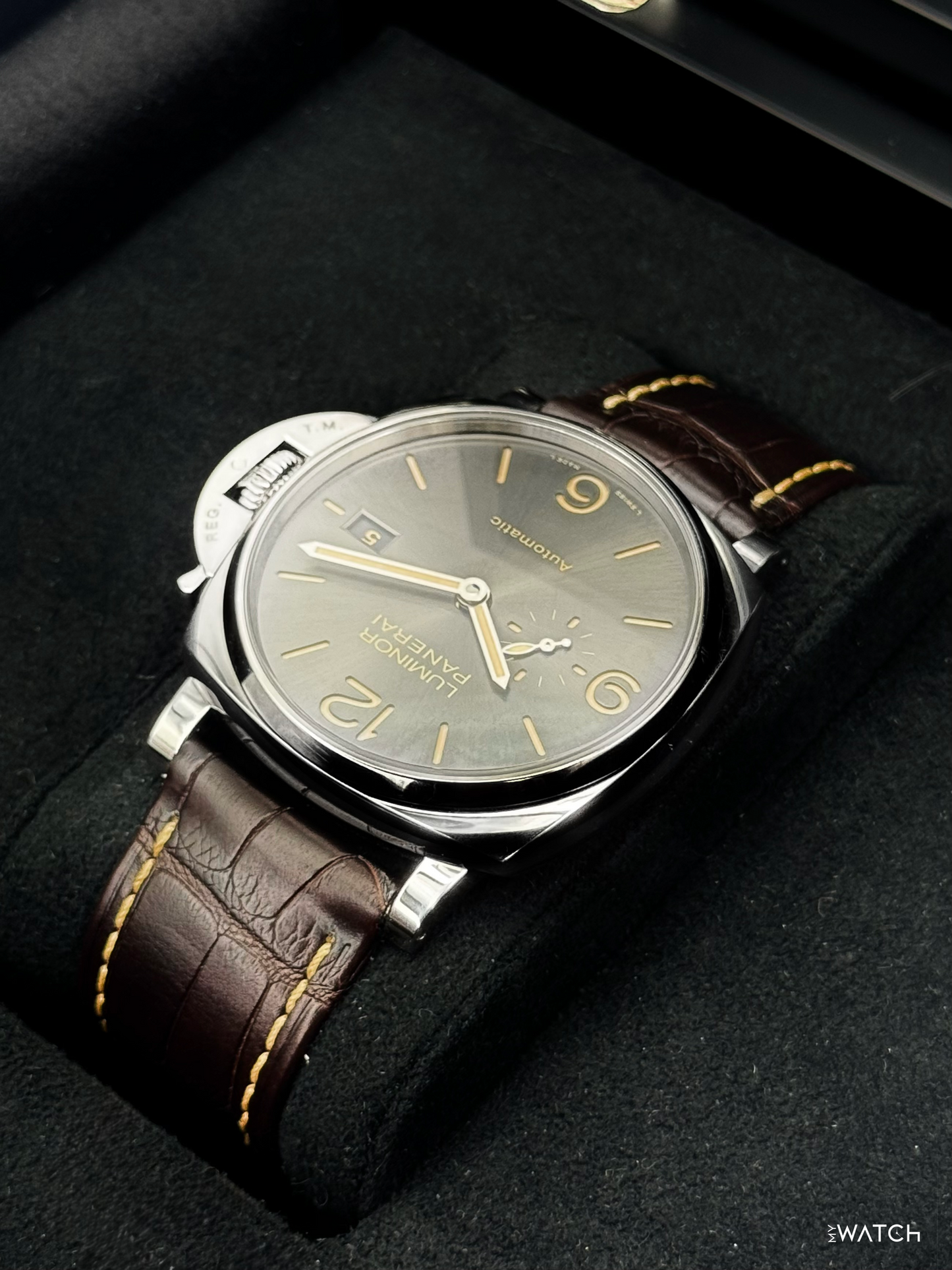 2018  Panerai Luminor Due 45mm PAM00943 Stainless Steel Grey Dial