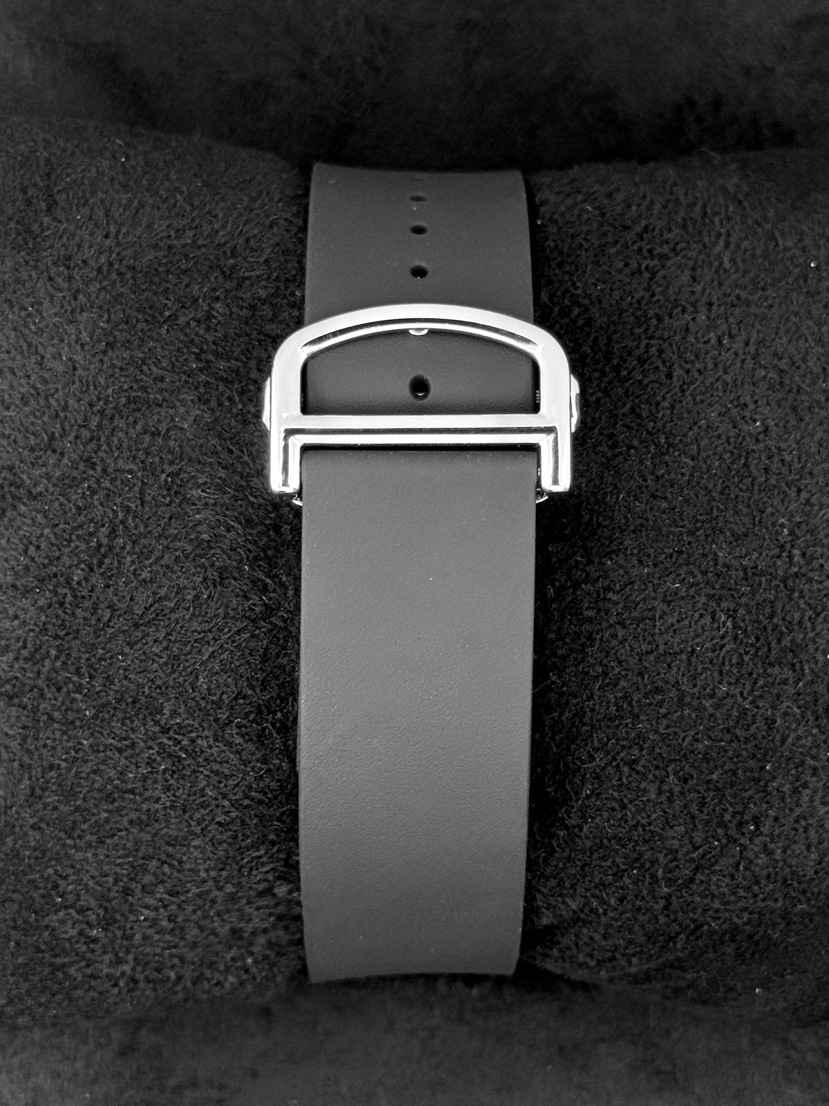 Cartier Santos De Cartier 39mm WSSA0039 Stainless Steel Black Dial - NEW 2026