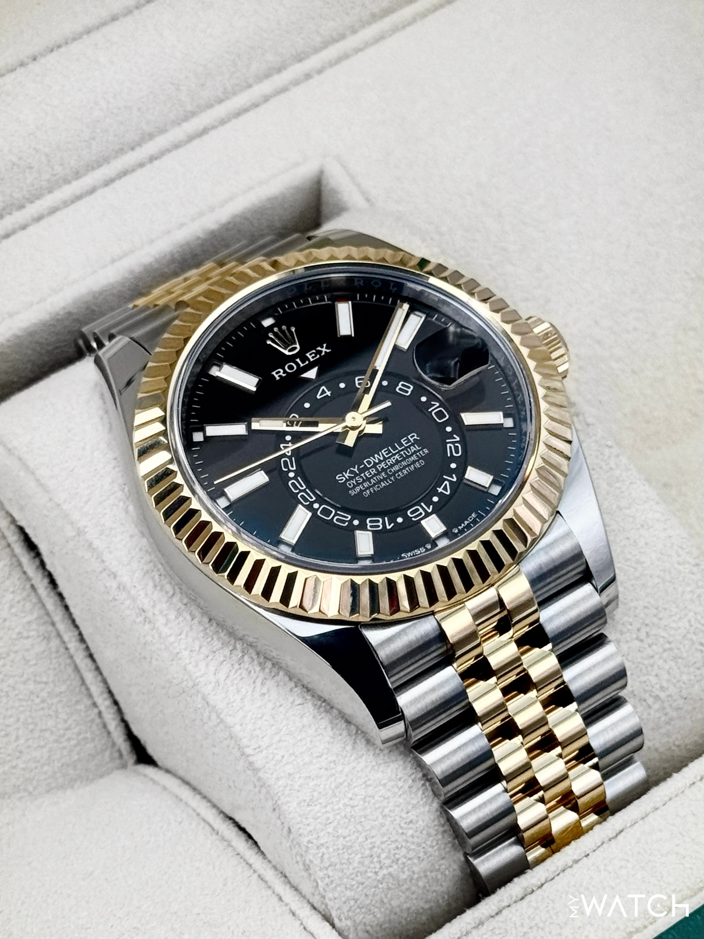 2025 Rolex Sky-Dweller 42mm 336933 Two-Tone Jubilee Black Dial