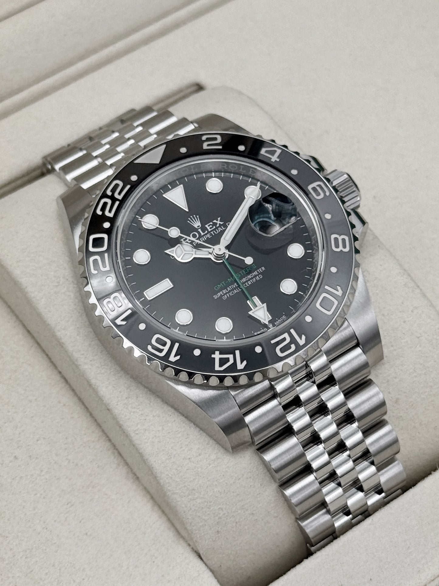 NEW 2026 Rolex GMT-Master II Bruce Wayne 40mm 126710GRNR Jubilee (STICKERED)