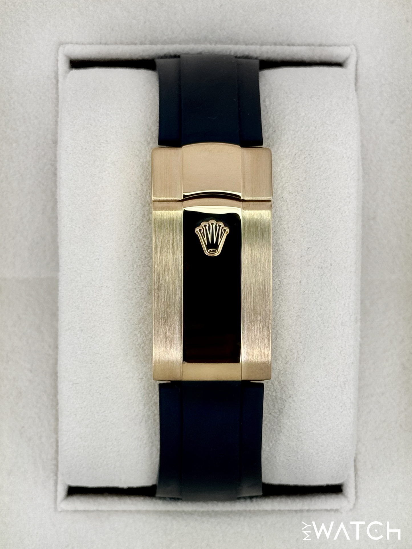 2022 Rolex Sky-Dweller 42mm 326238 Yellow Gold Oysterflex Black Dial