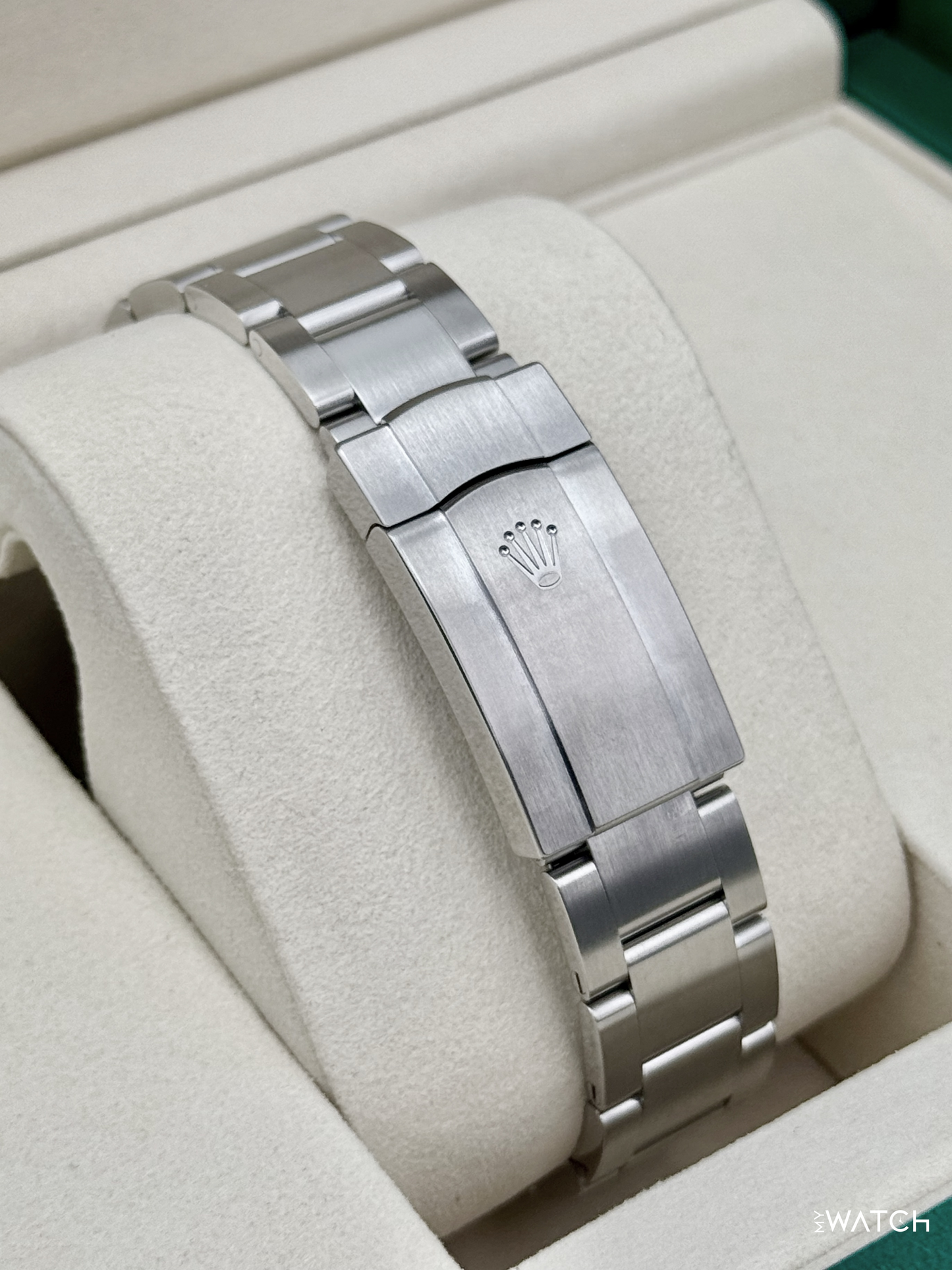 NEW 2026 Rolex Oyster Perpetual 36mm 126000 Green Dial - MyWatchLLC
