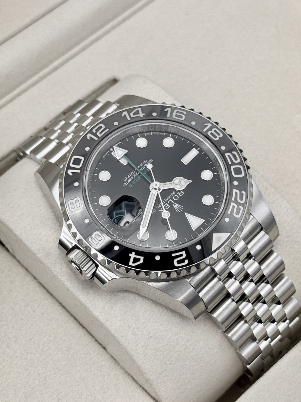 NEW 2026 Rolex GMT-Master II Bruce Wayne 40mm 126710GRNR Jubilee (NEW STYLE CARD)