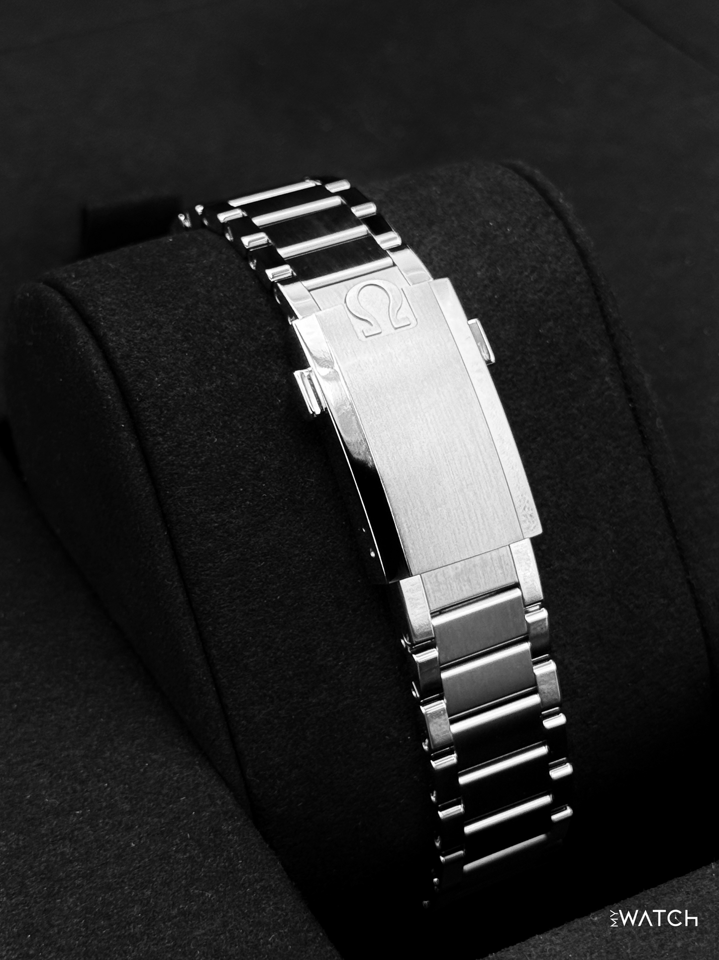 2025 Omega Speedmaster "Ed White" 39.7mm 311.30.40.30.01.001 Black Dial - MyWatchLLC