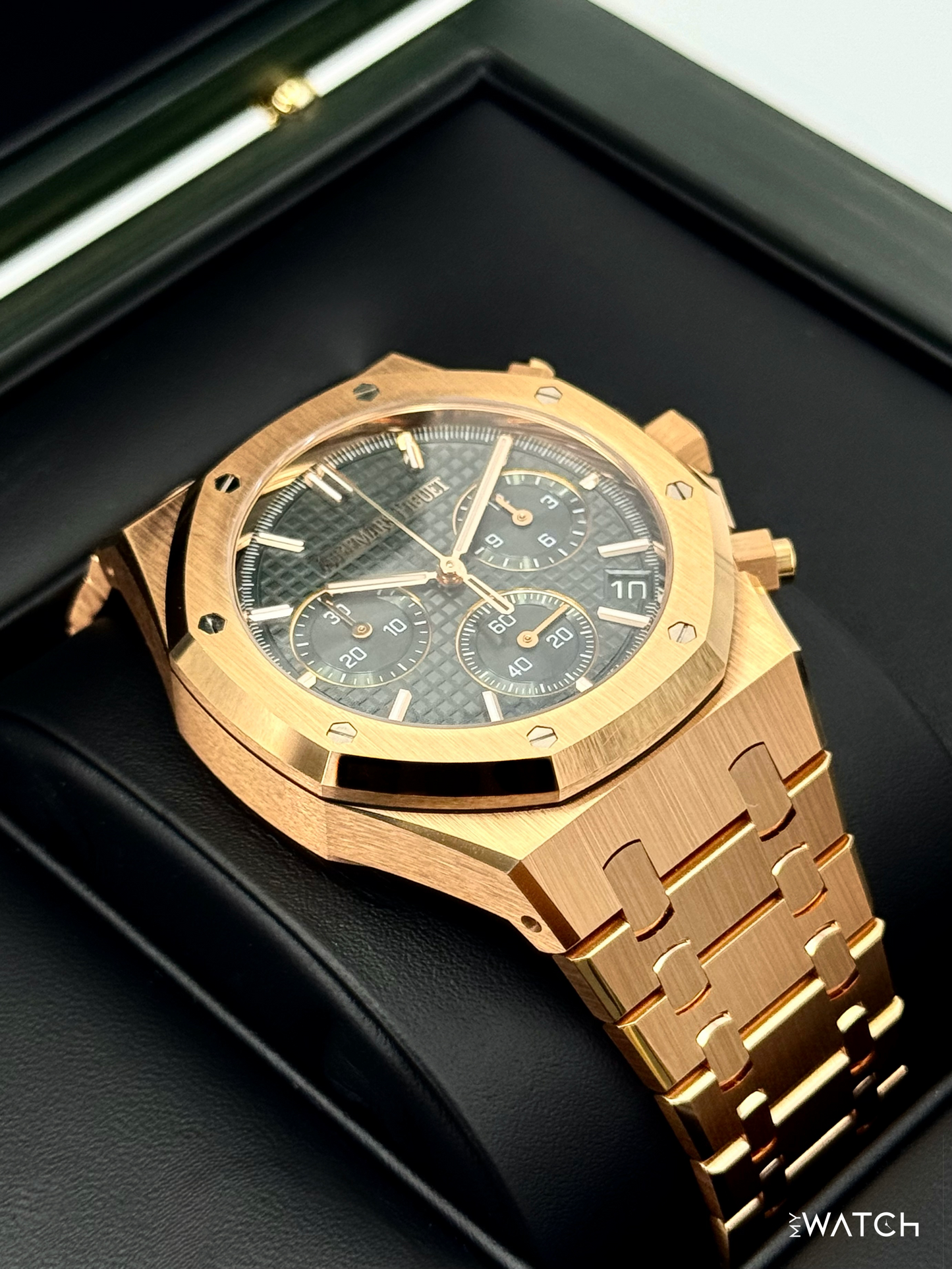 2024 Audemars Piguet Royal Oak Chronograph 41mm 26240OR Green Dial - MyWatchLLC