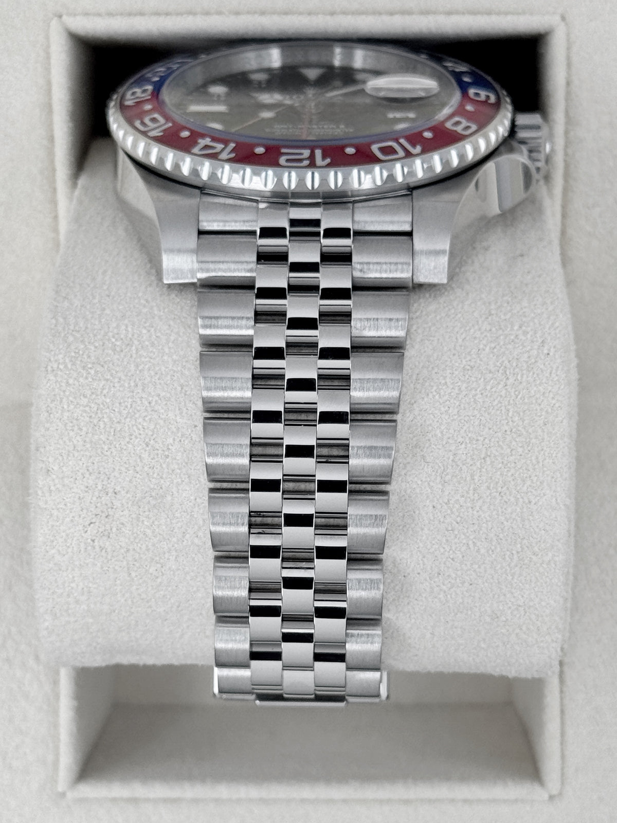 2022 Rolex GMT-Master II Pepsi 40mm 126710BLRO Jubilee