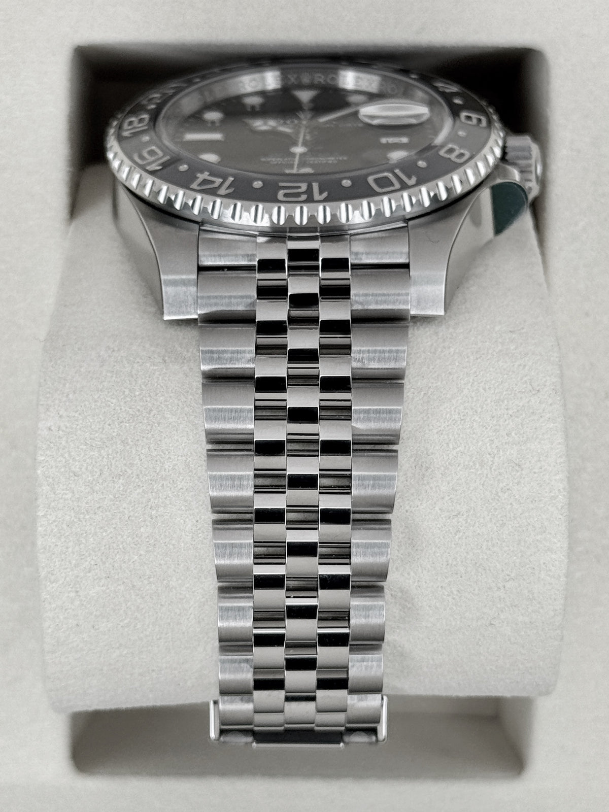 NEW 2026 Rolex GMT-Master II Bruce Wayne 40mm 126710GRNR Jubilee (NEW STYLE CARD)