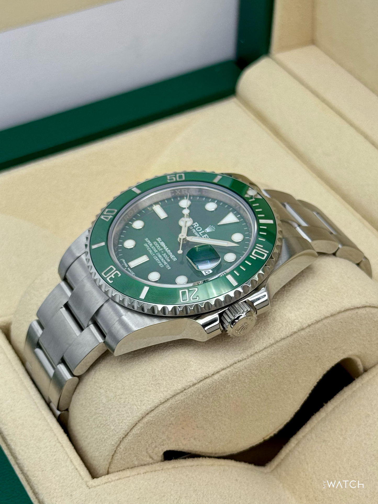 2019 Rolex Submariner “Hulk” 40mm 116610LV Green Dial
