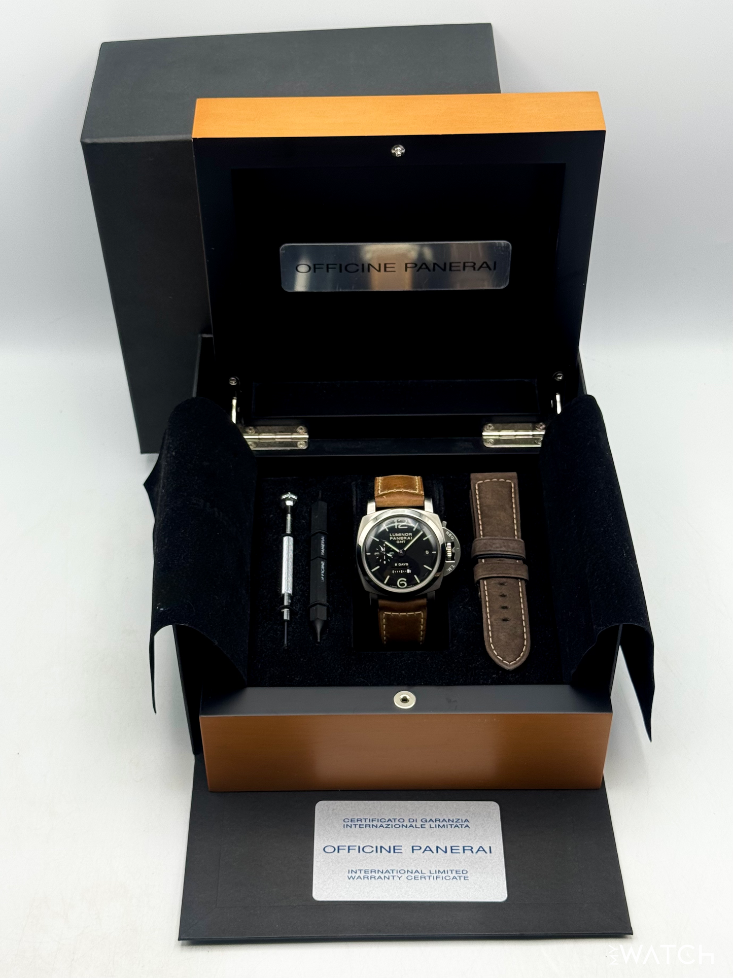 2016 Panerai Luminor 1950 8 Days GMT 44mm PAM00233 Black Dial