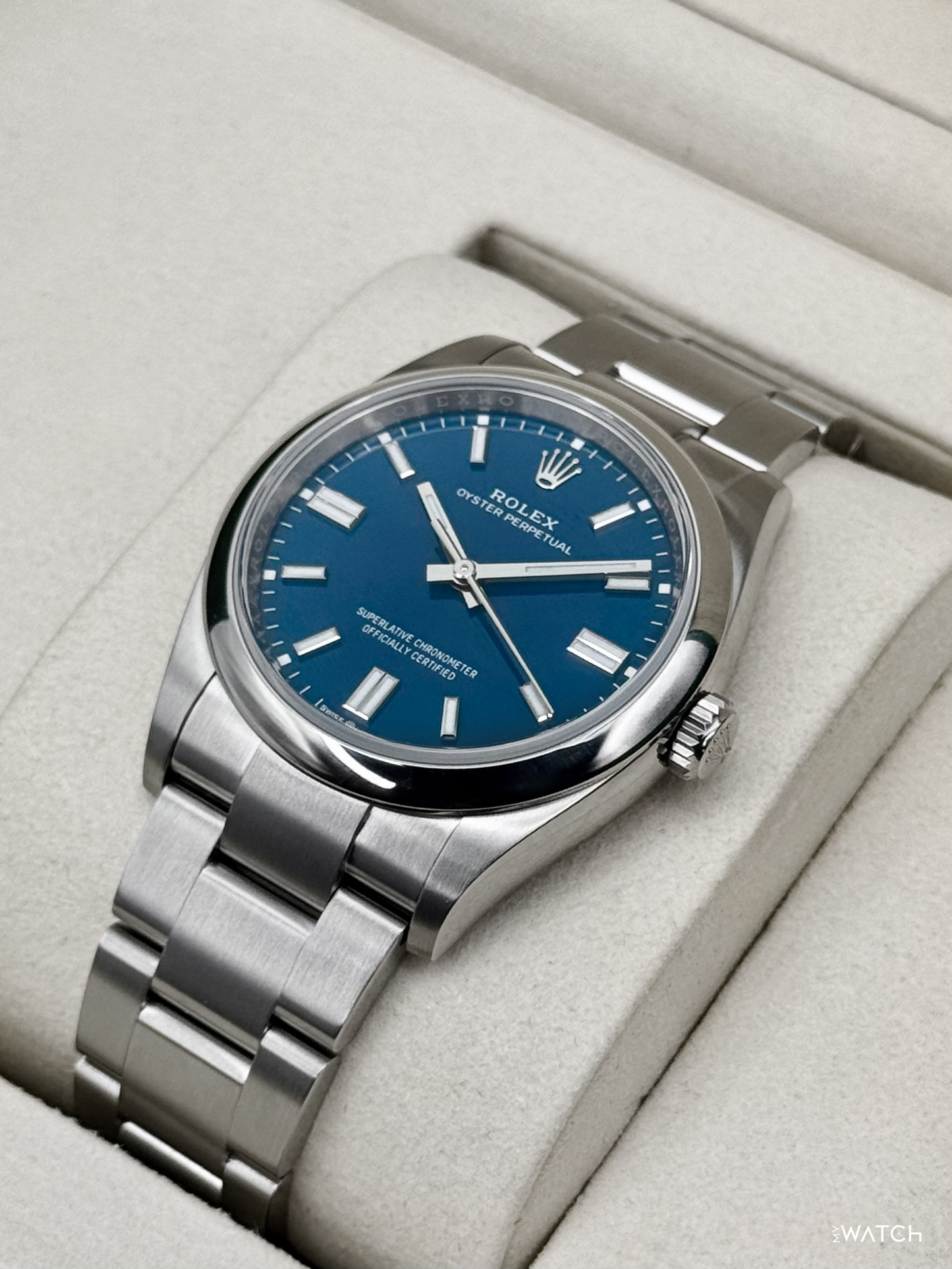 NEW 2026 Rolex Oyster Perpetual 36mm 126000 Med Blue Dial (STICKERED)