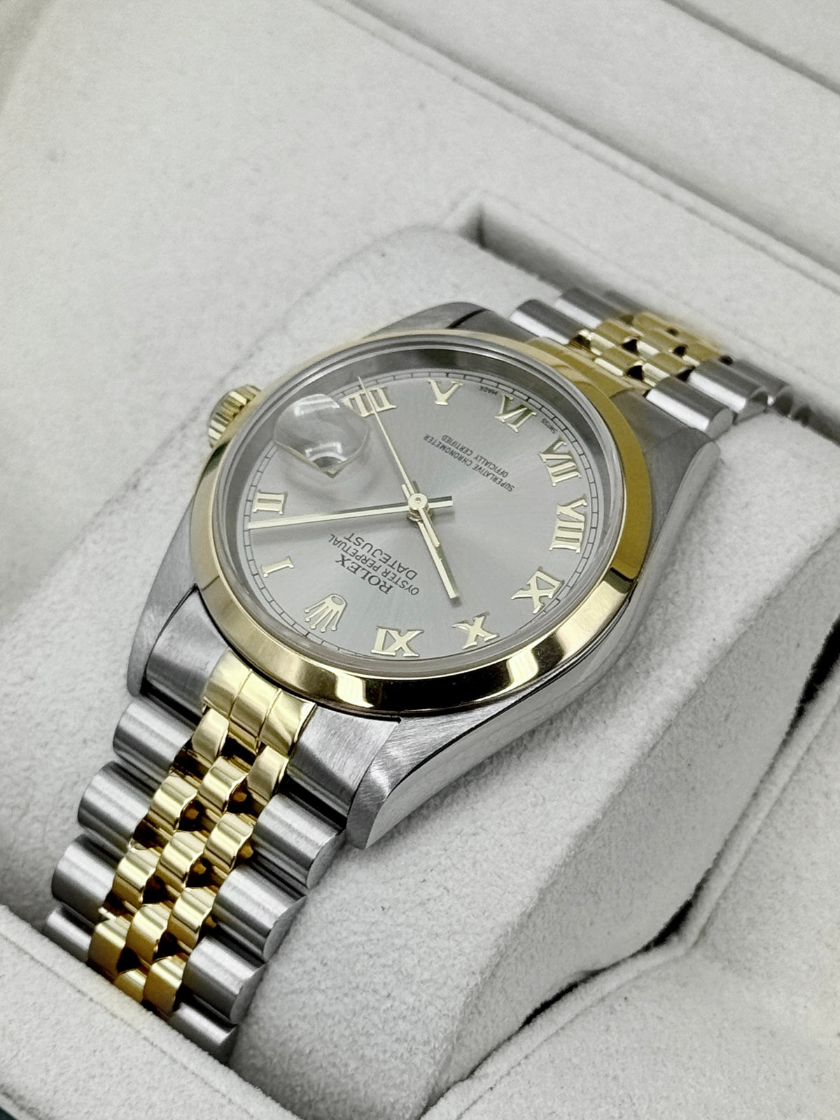 2005 Rolex Datejust 36mm 16203 Two-Tone Jubilee Silver Roman Numeral Dial (Collectors Set)