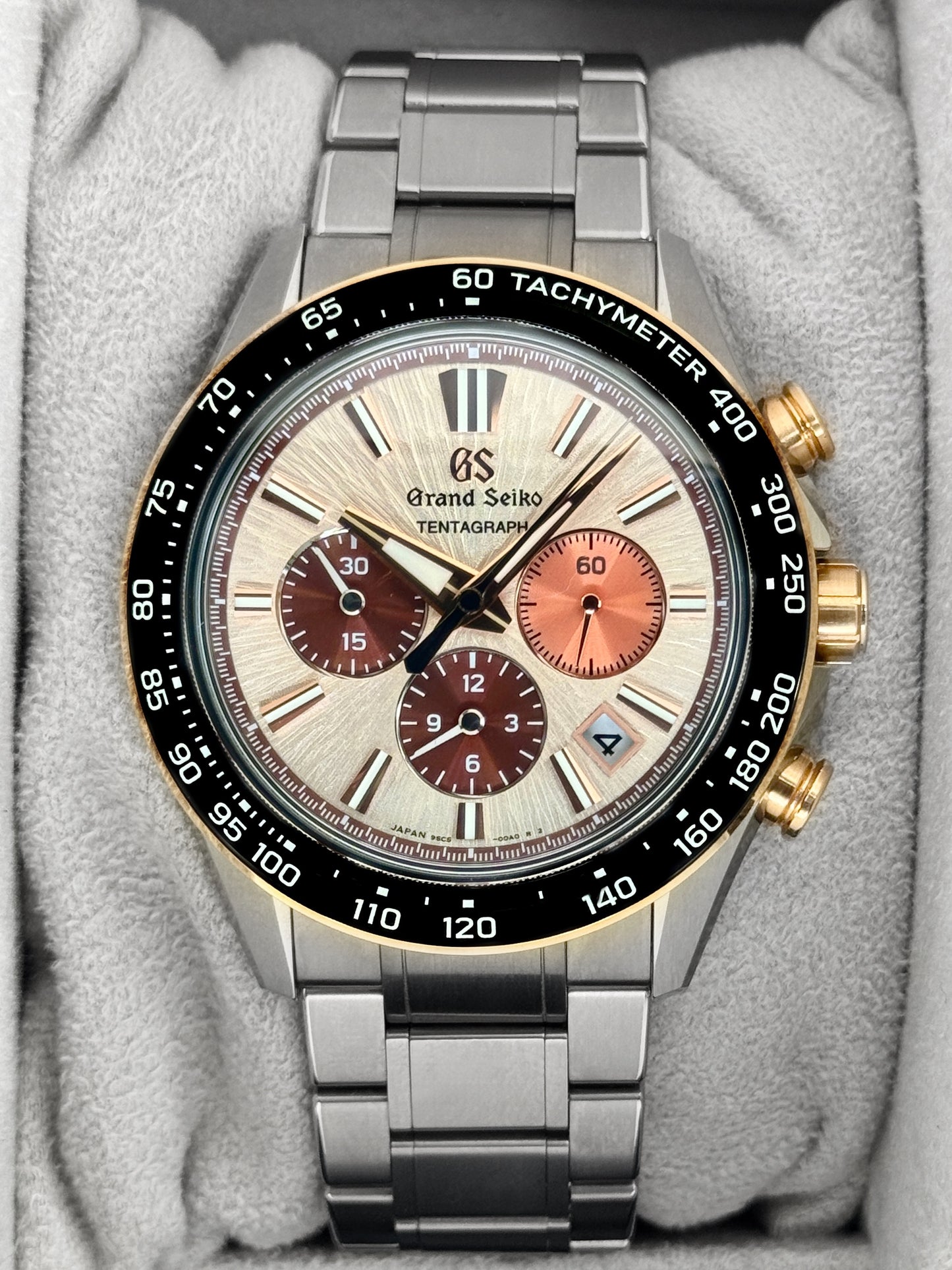 2025 Grand Seiko Evolution 9 Collection 43mm SLGC006 Titanium Copper Pink Dial
