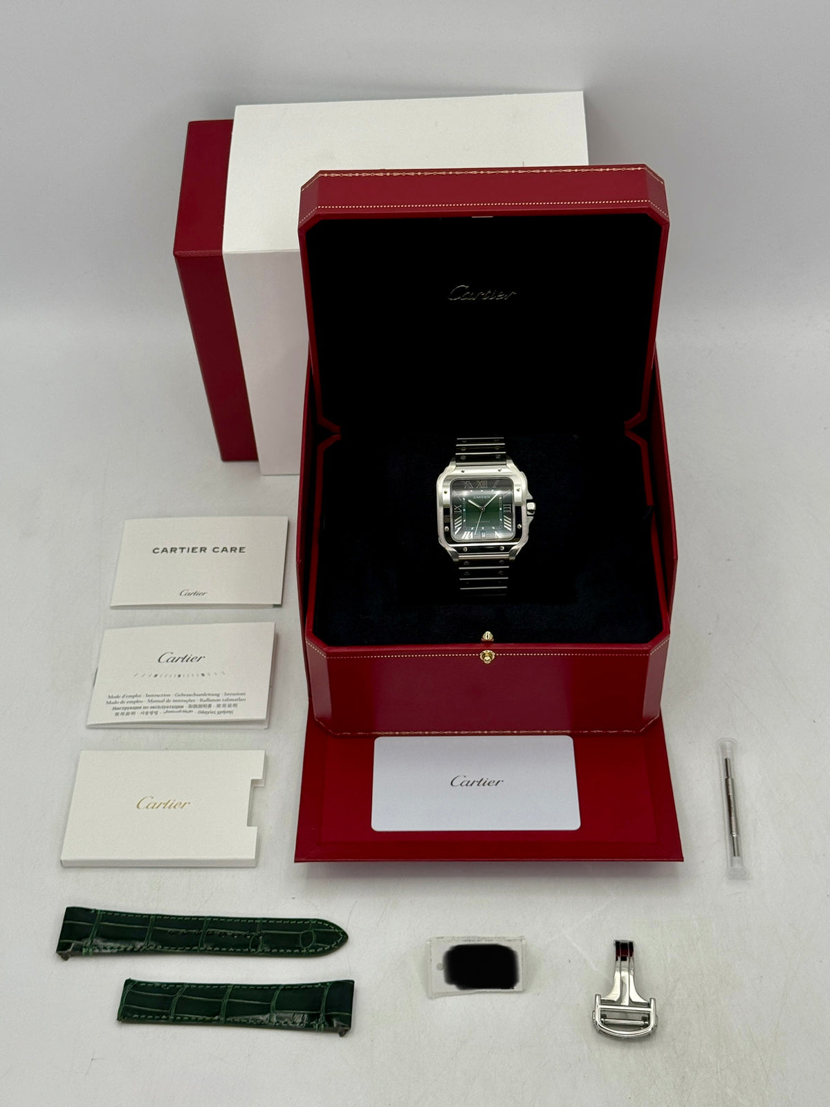 NEW 2026 Cartier Santos De Cartier 39mm WSSA0062 Stainless Steel Green Dial